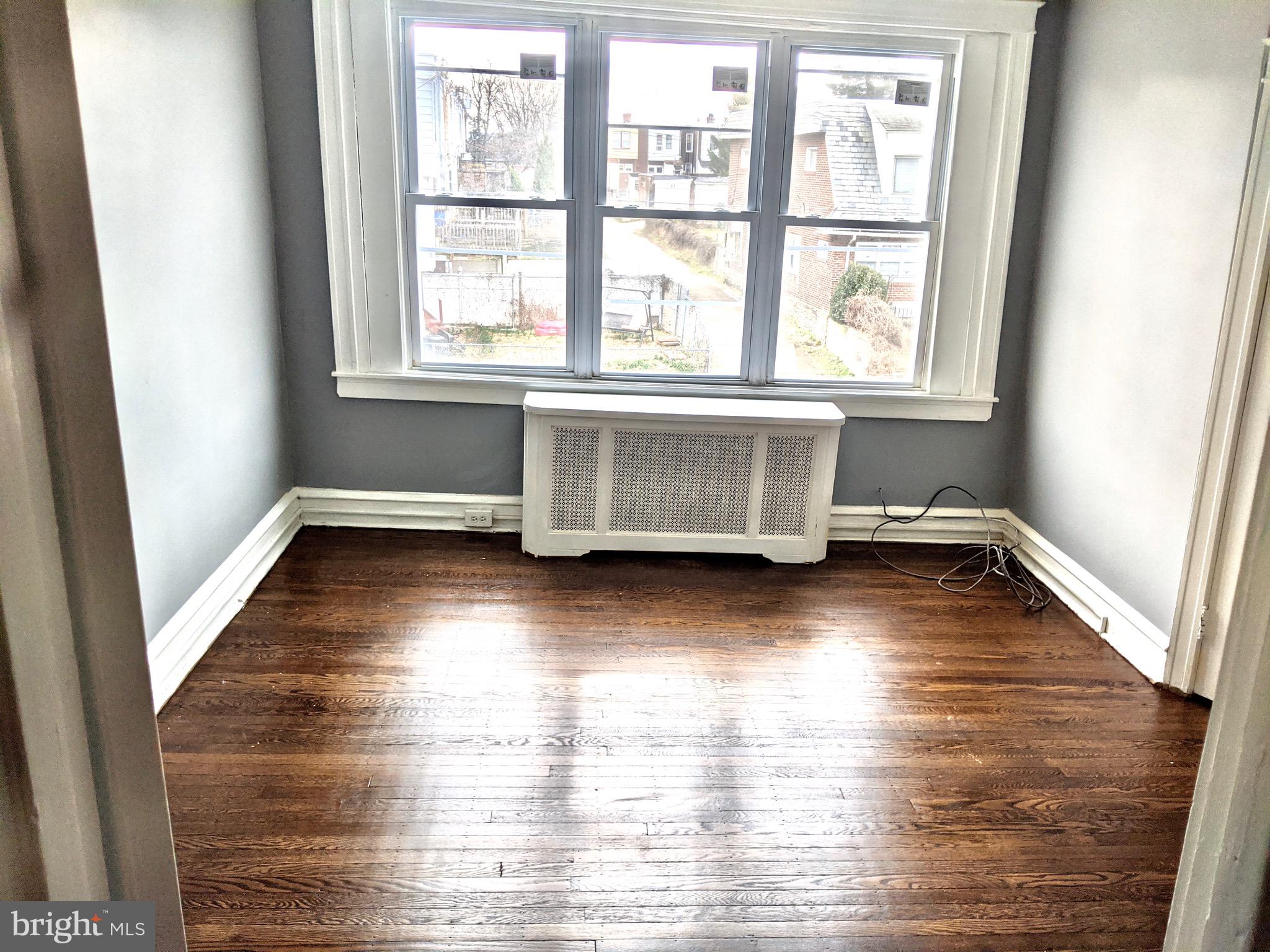 LAWNCREST - Residential