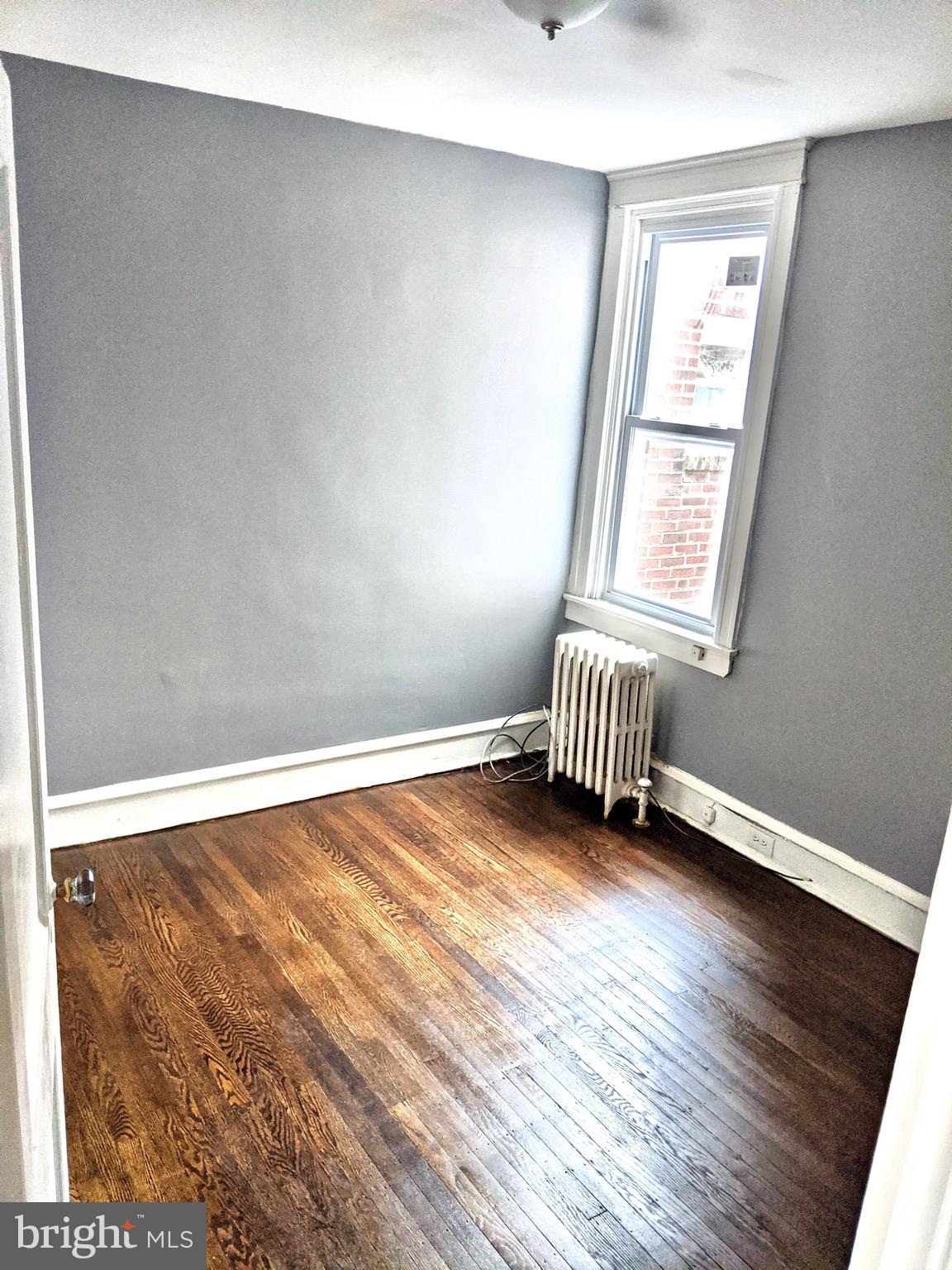 LAWNCREST - Residential