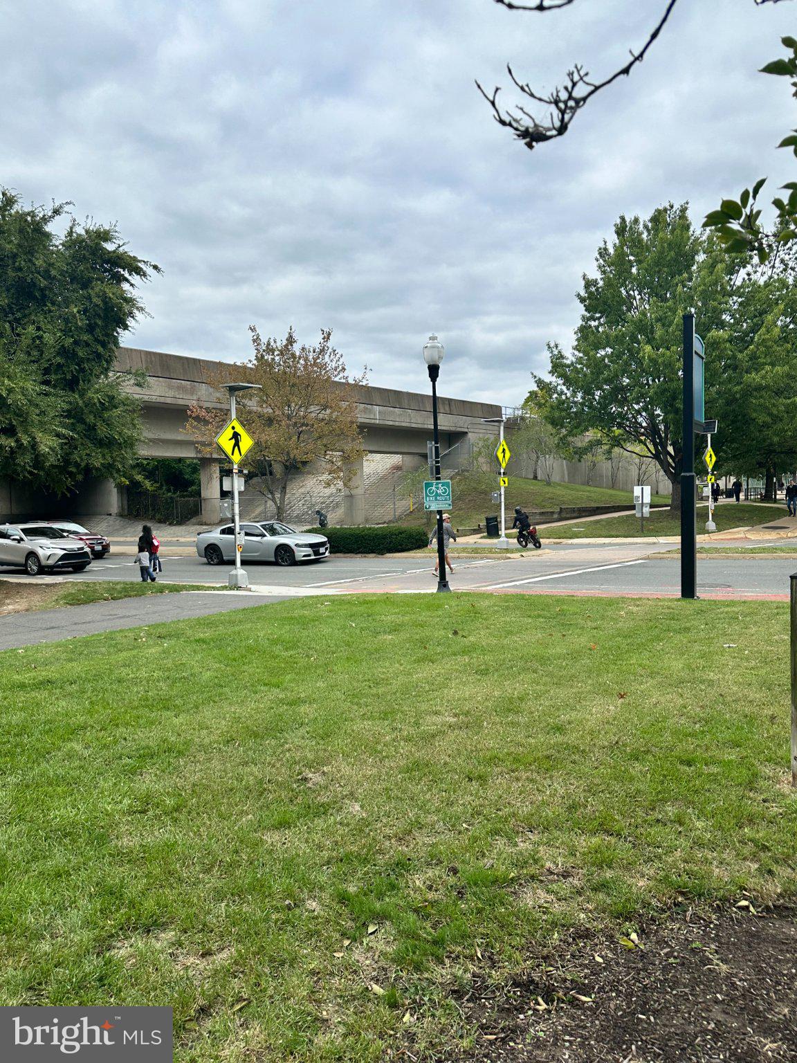 505 E BRADDOCK ROAD 408