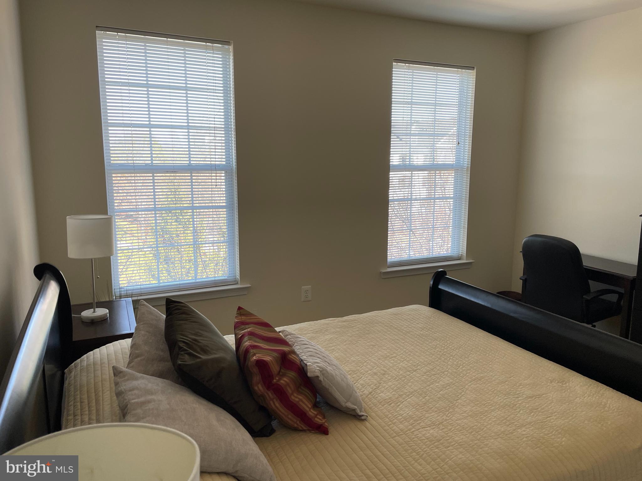 RIVER HILL - Residential