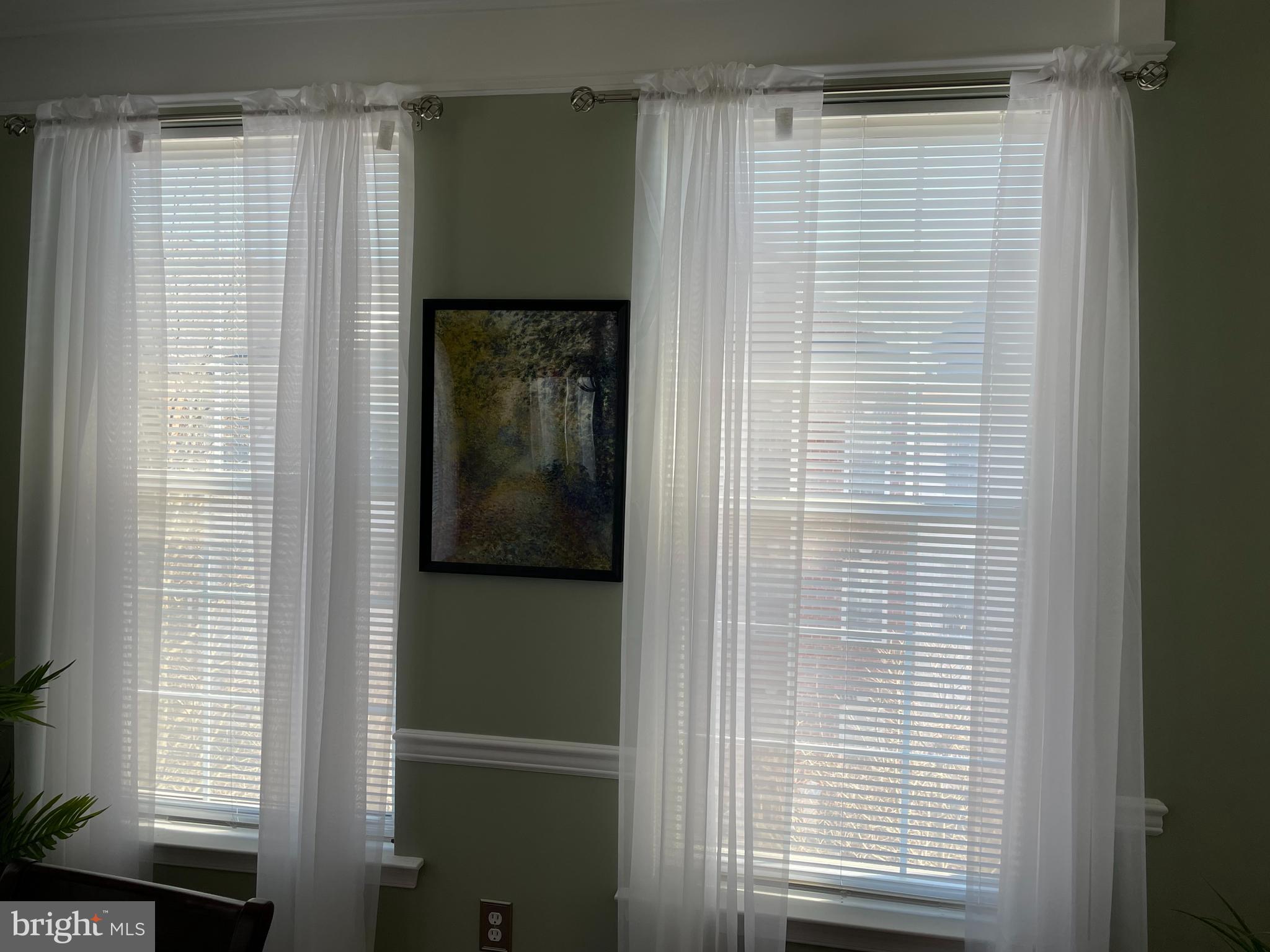 RIVER HILL - Residential