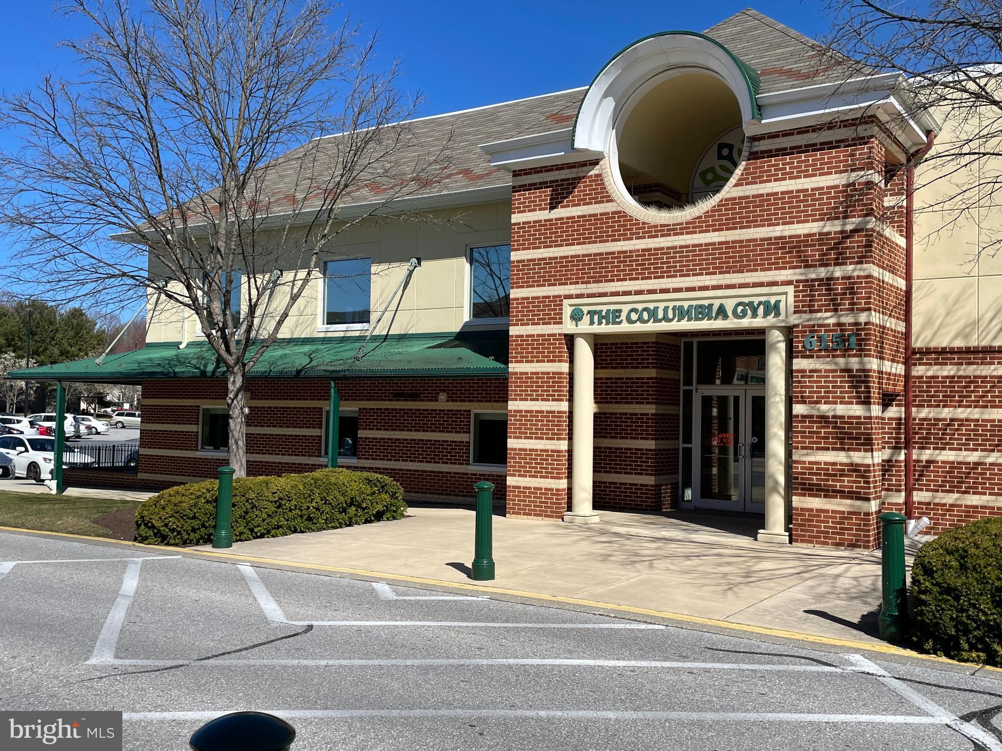 RIVER HILL - Residential