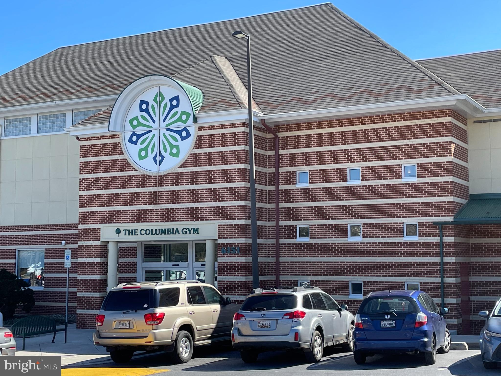 RIVER HILL - Residential