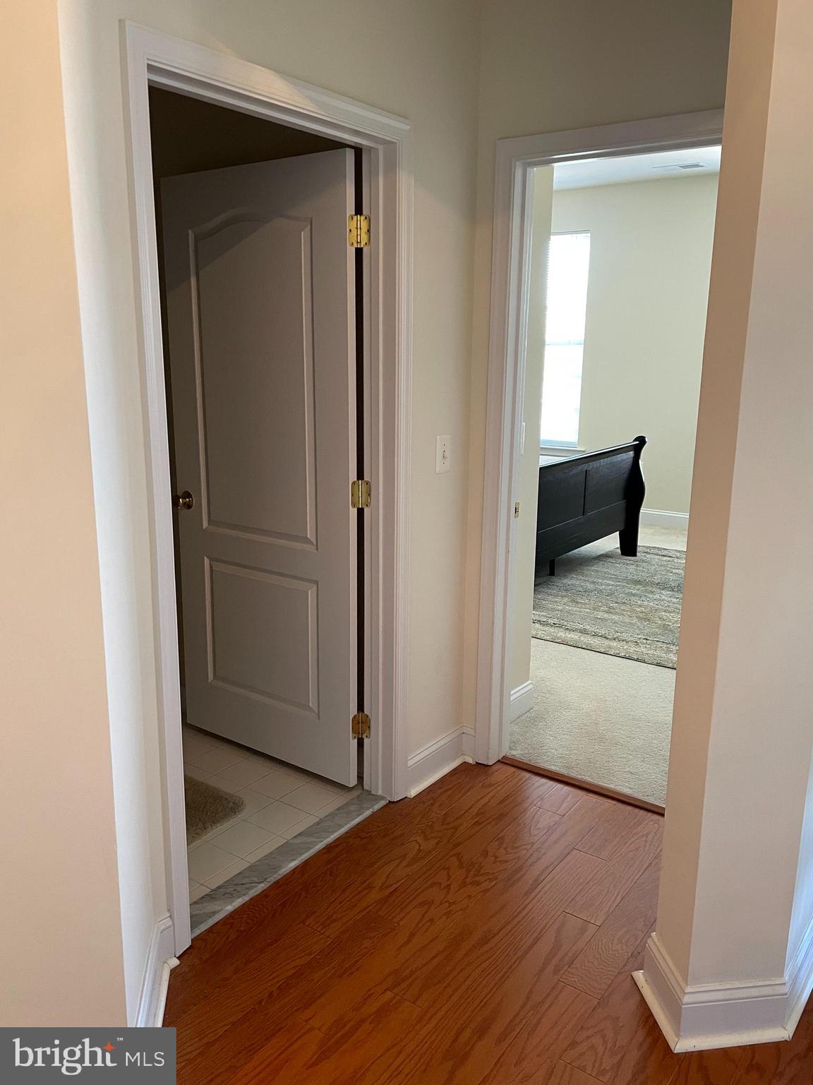 RIVER HILL - Residential