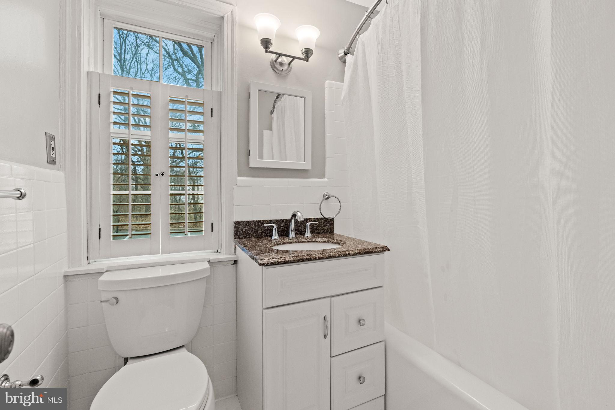 CAMBRIDGE COURTS - Residential