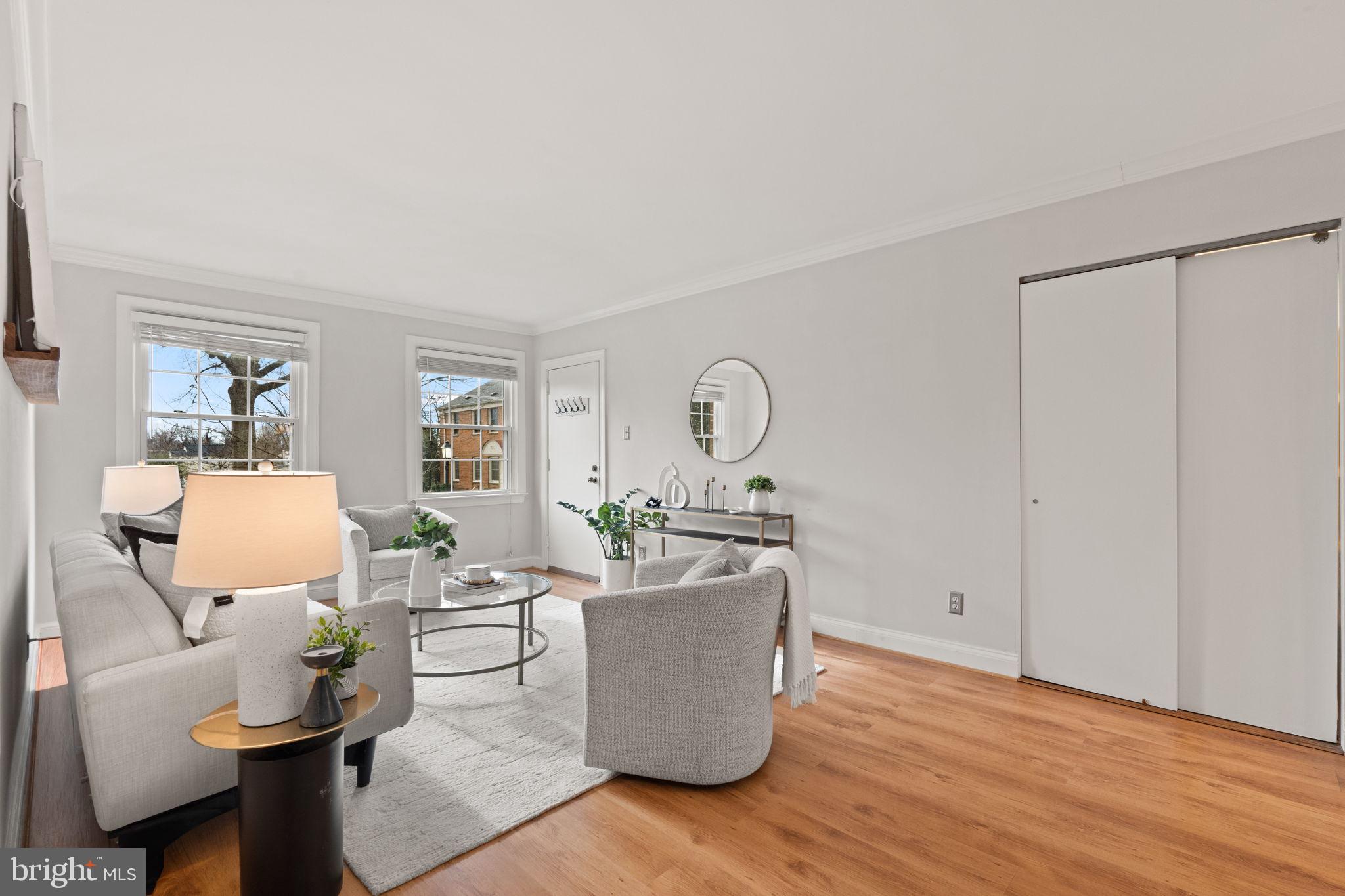 CAMBRIDGE COURTS - Residential