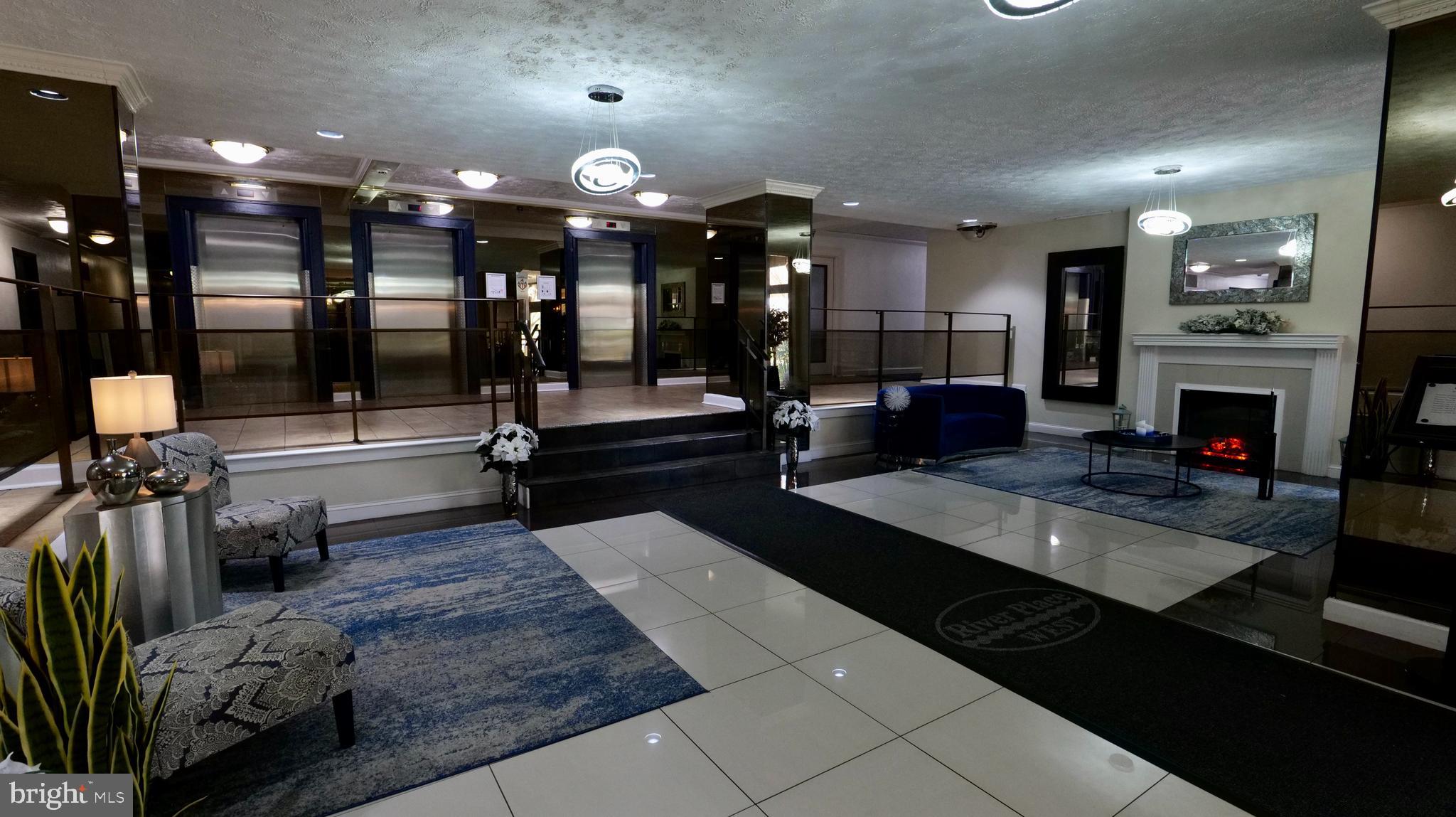 RIVER PLACE WEST - Residential Lease