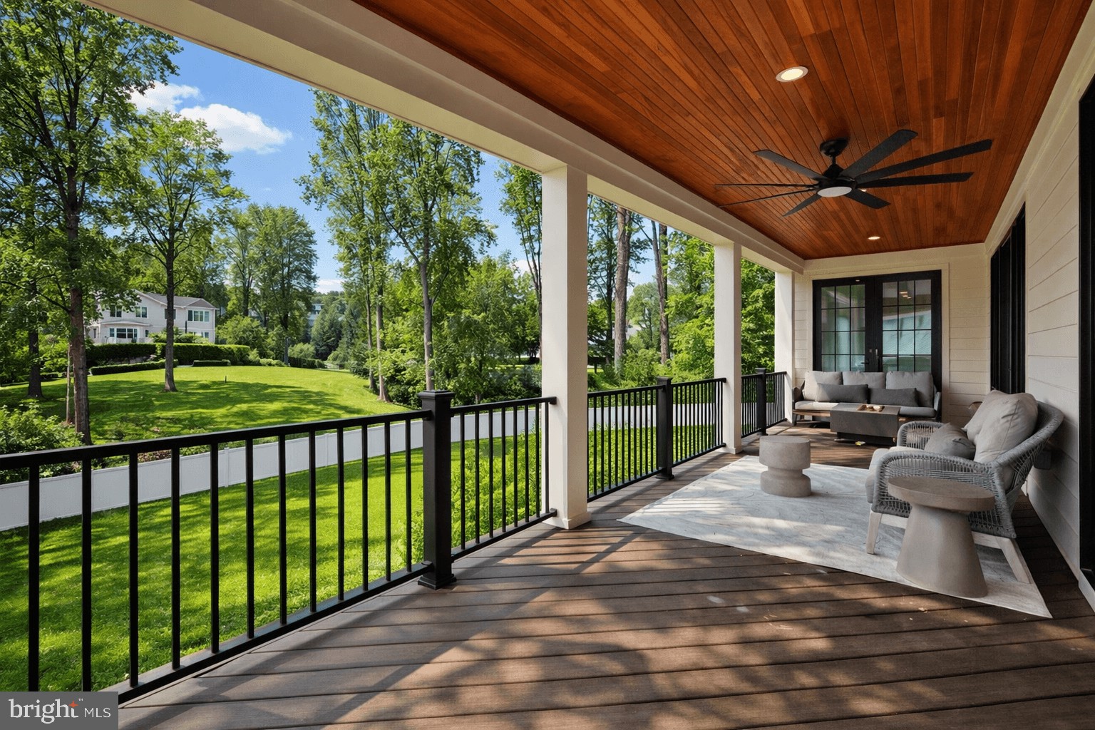 RIVER OAKS - Residential