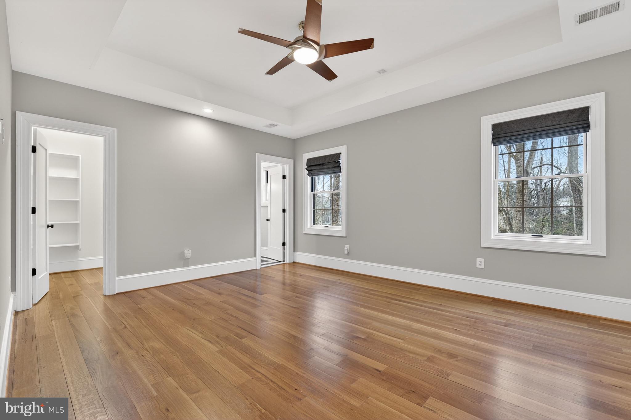 RIVER OAKS - Residential