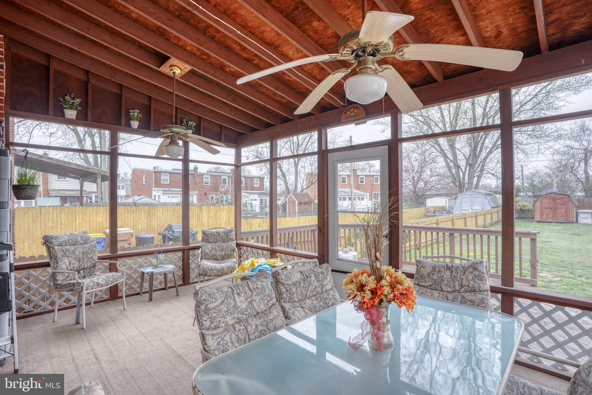 WASHINGTON SQUARE - Residential