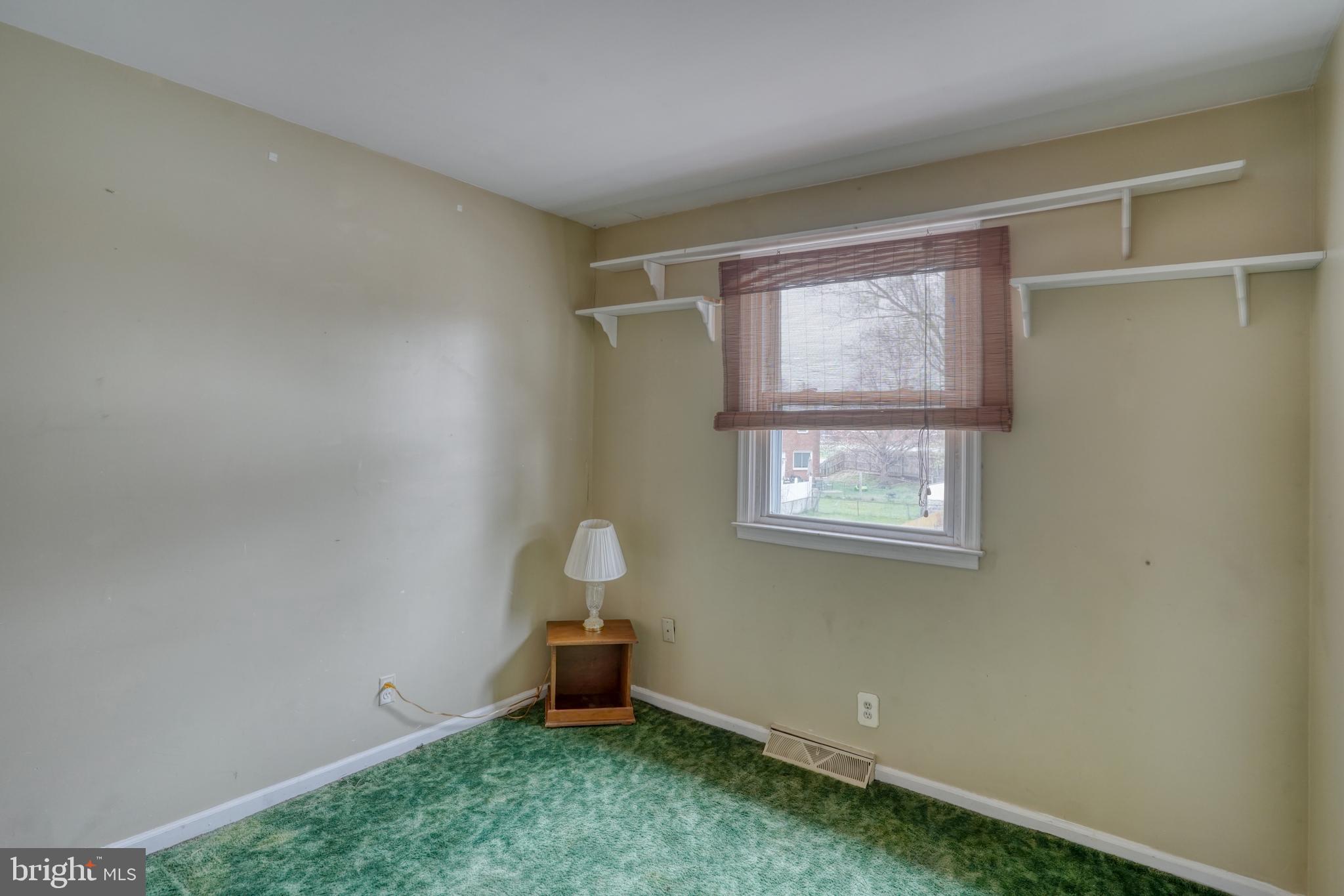 WASHINGTON SQUARE - Residential