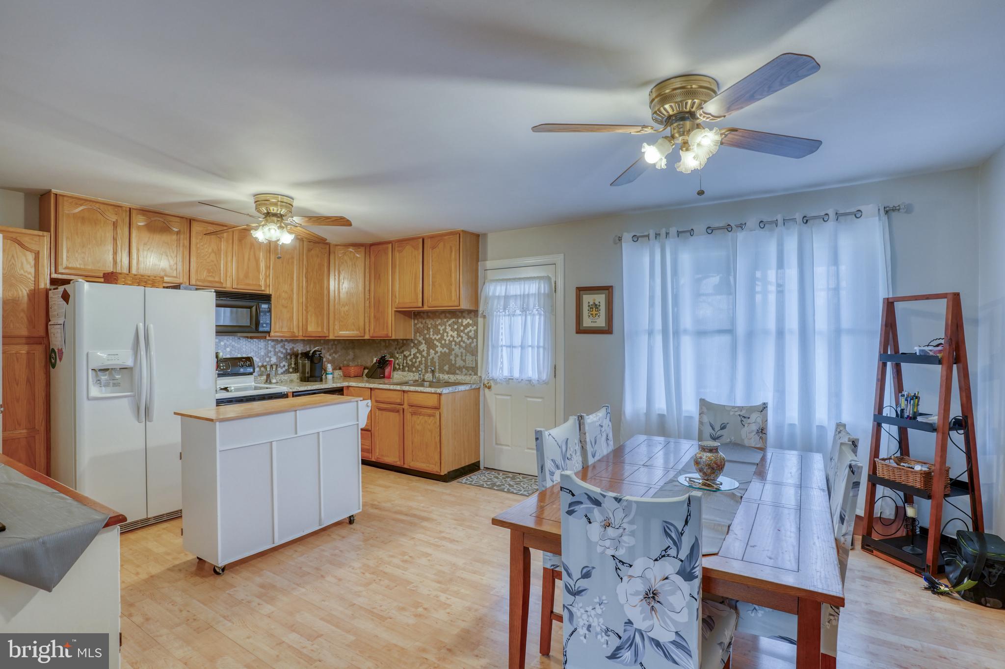 WASHINGTON SQUARE - Residential