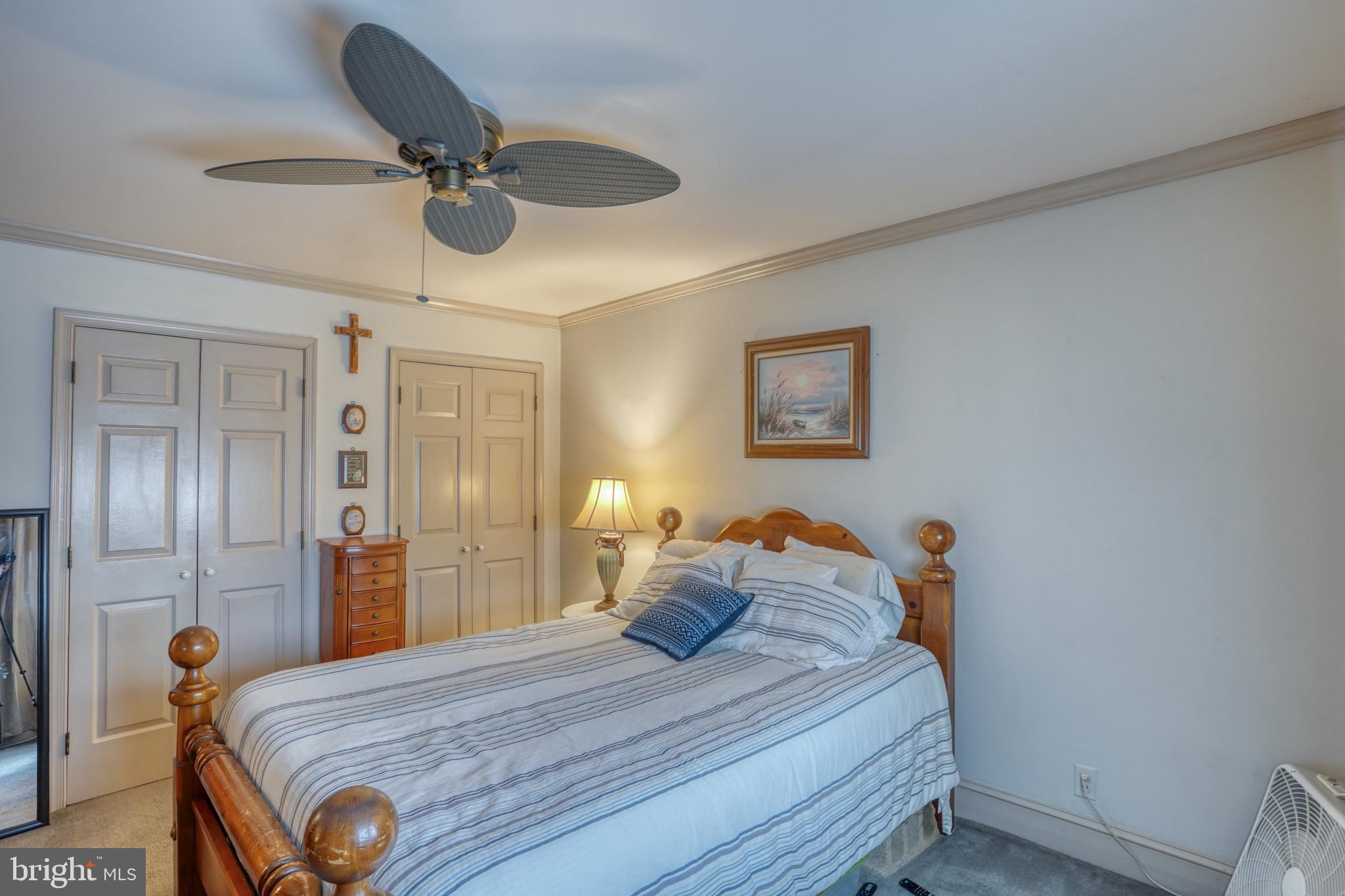 WASHINGTON SQUARE - Residential