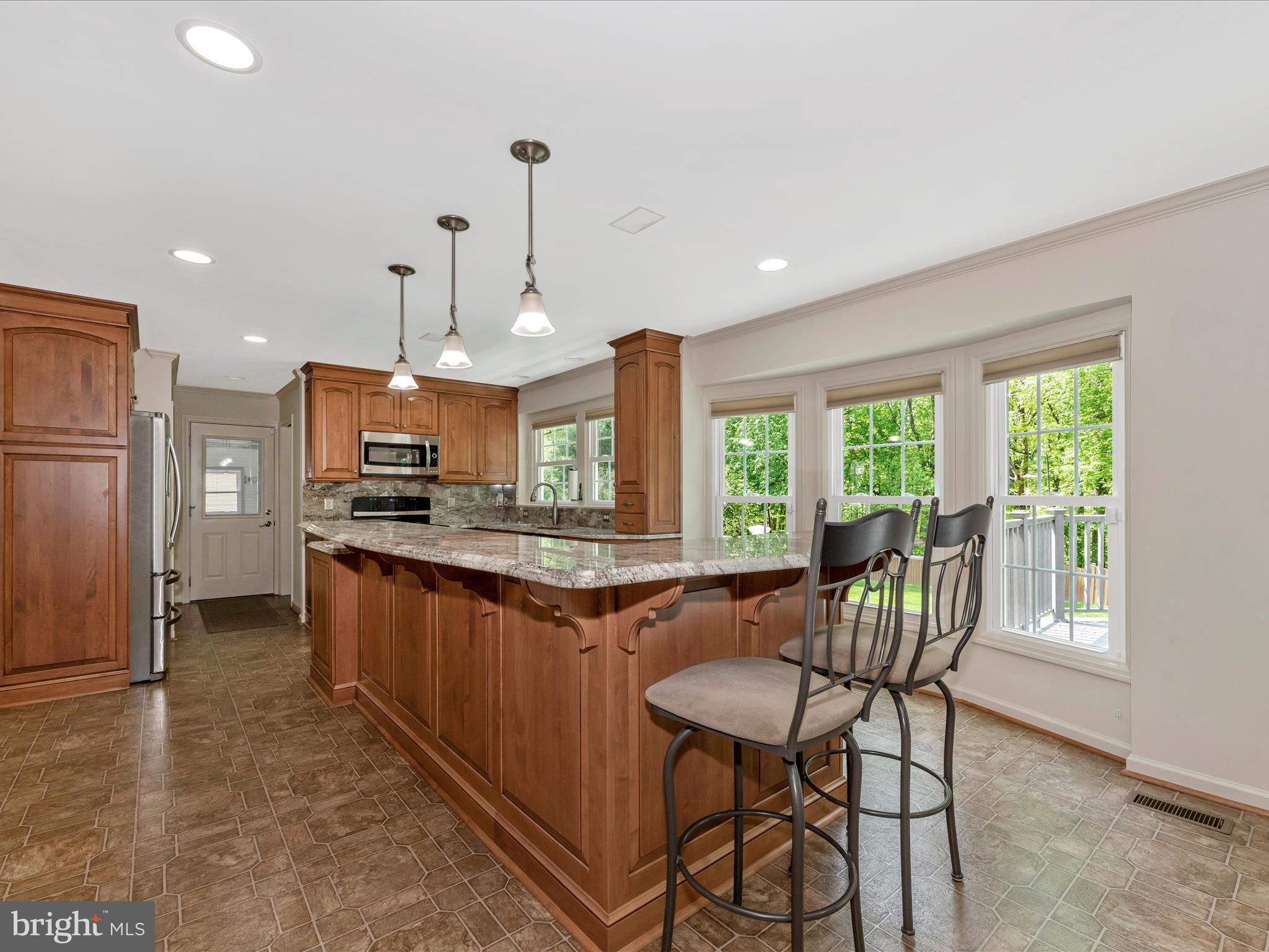 CHESTNUT FARMS - Residential