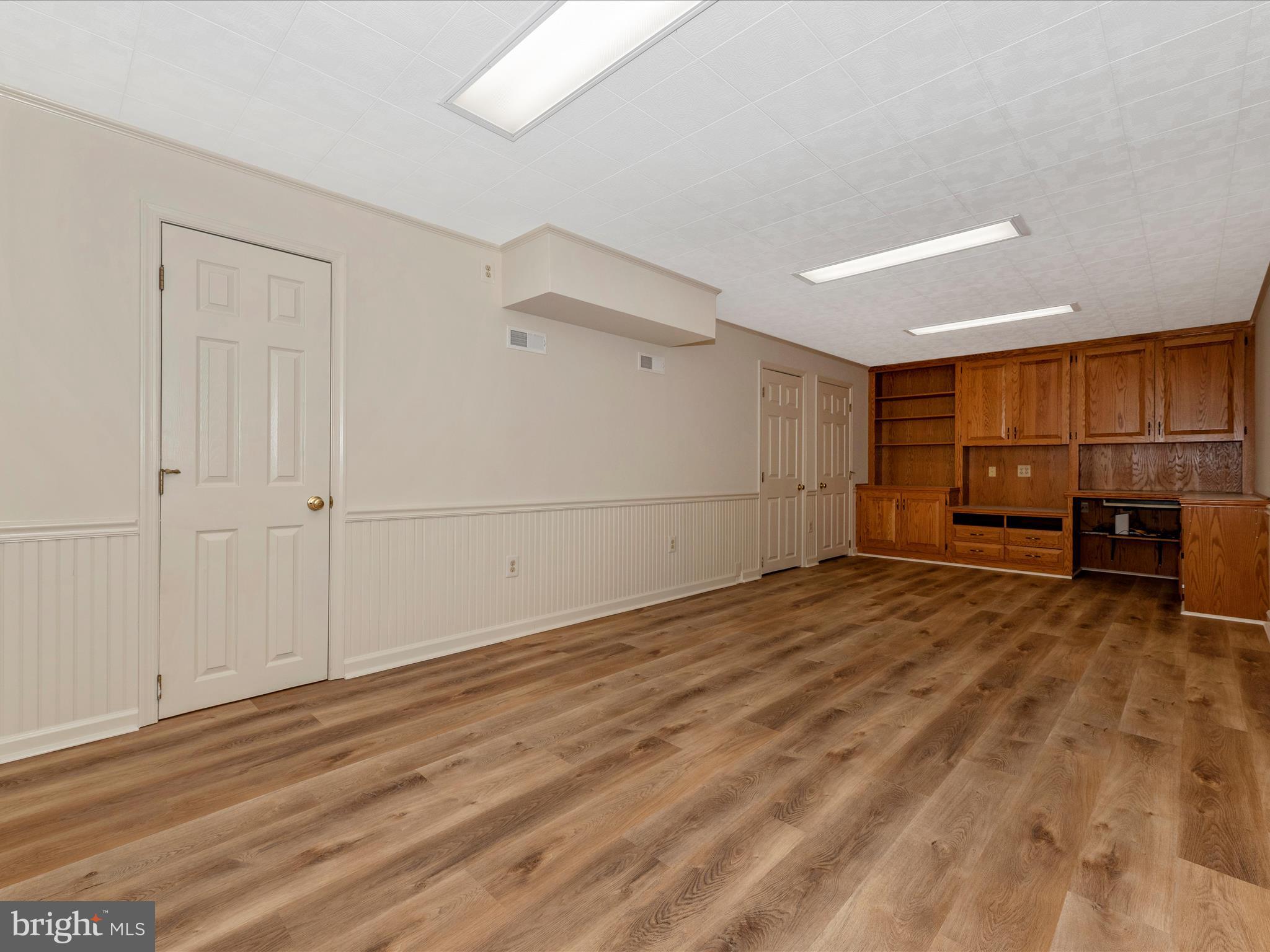 CHESTNUT FARMS - Residential