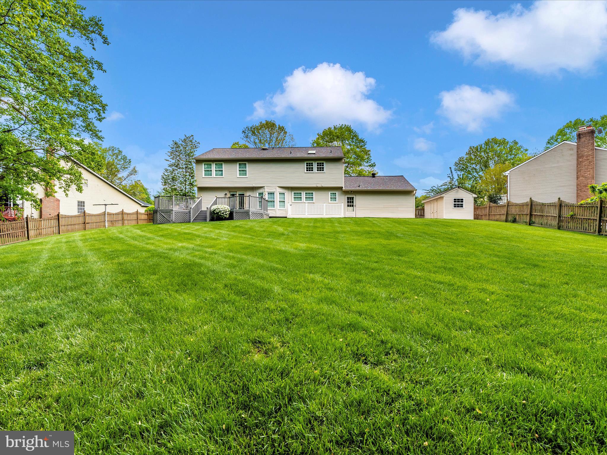 CHESTNUT FARMS - Residential