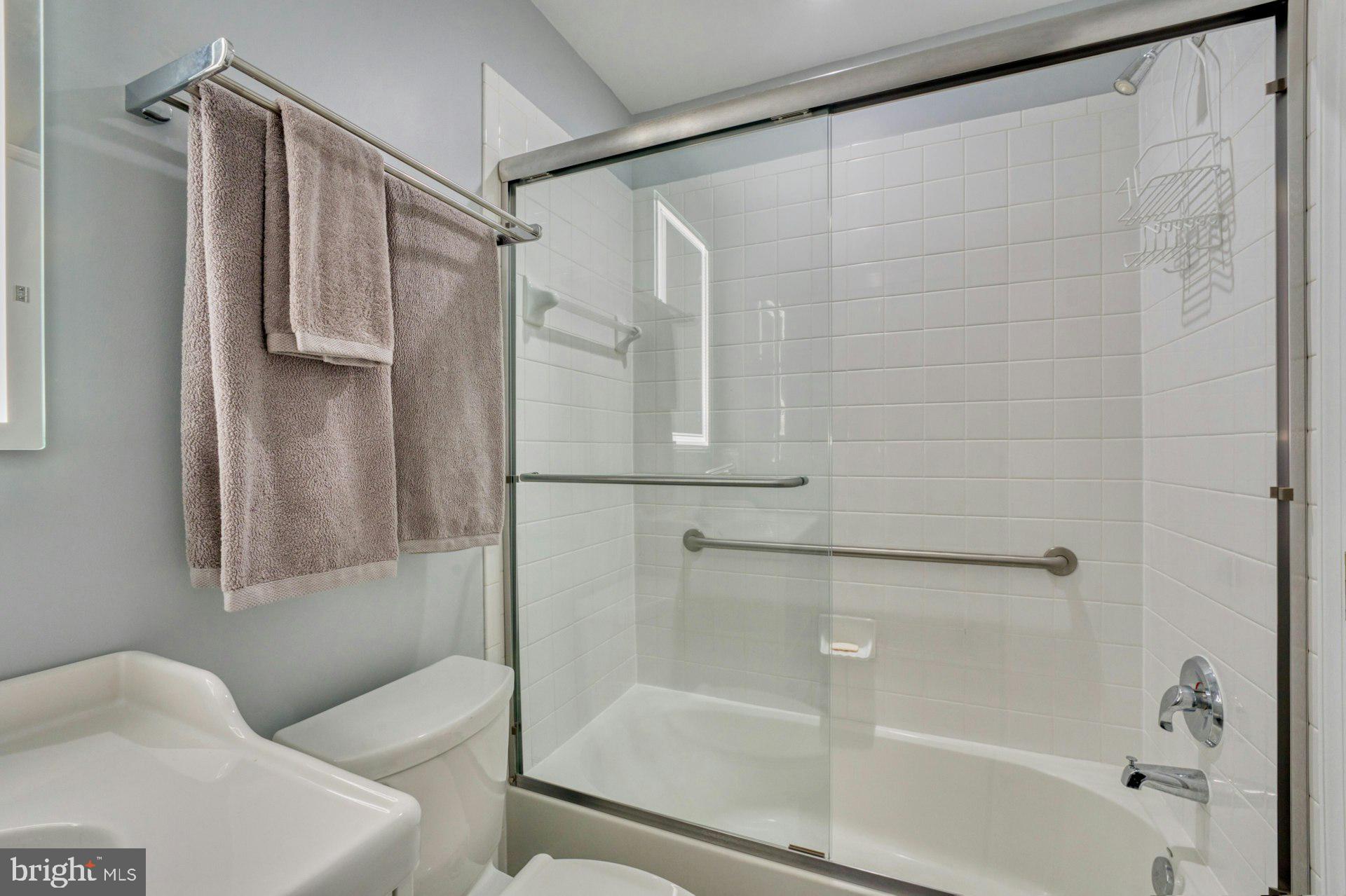 HERITAGE HUNT - Residential