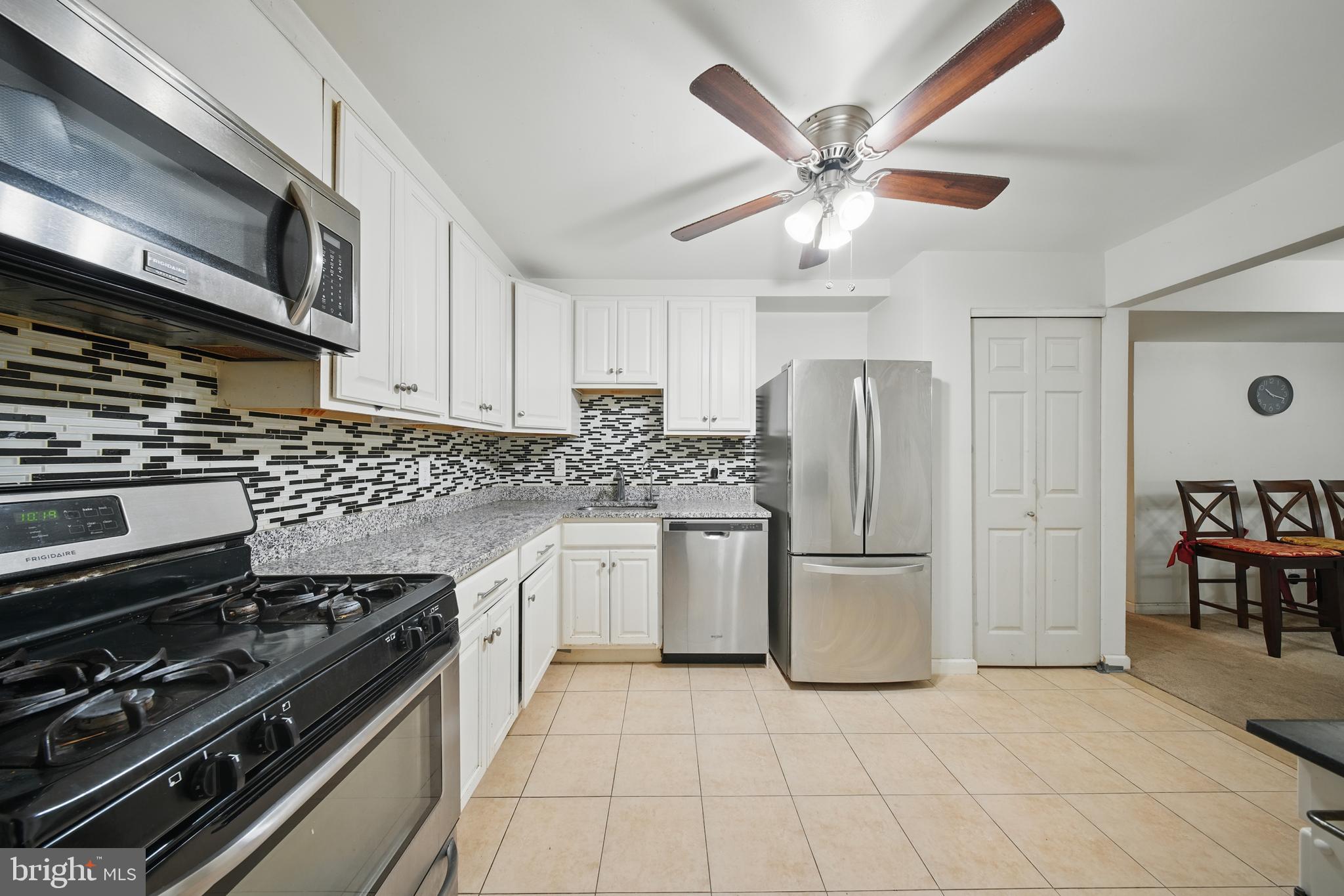 4408 ISLAND PLACE T2
