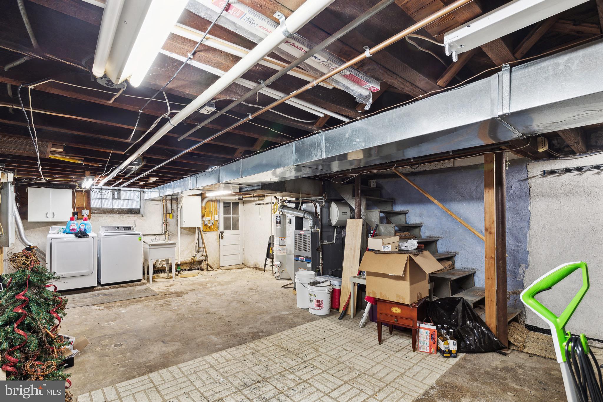 MILL RUN - Residential