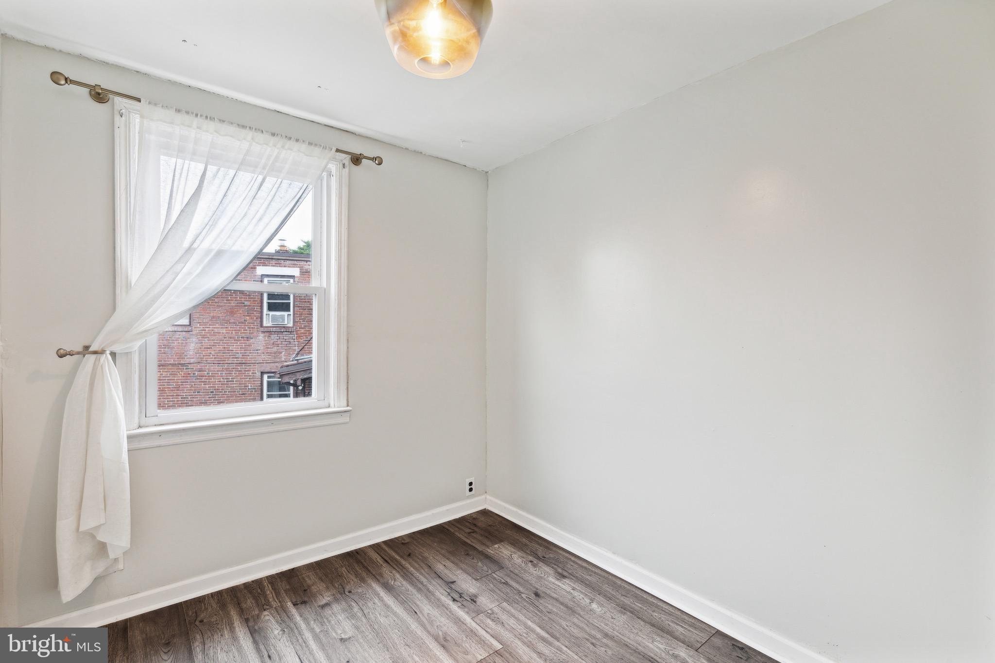 MILL RUN - Residential