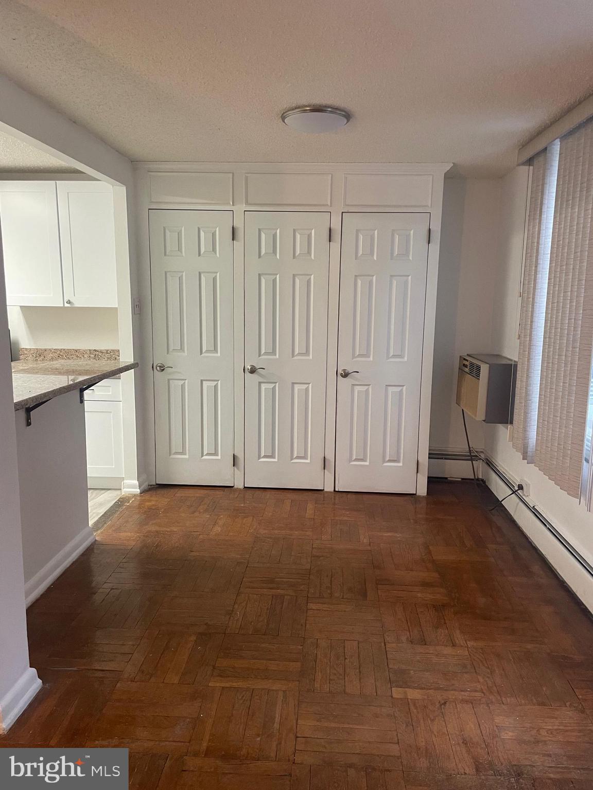 RADNOR HOUSE - Residential Lease