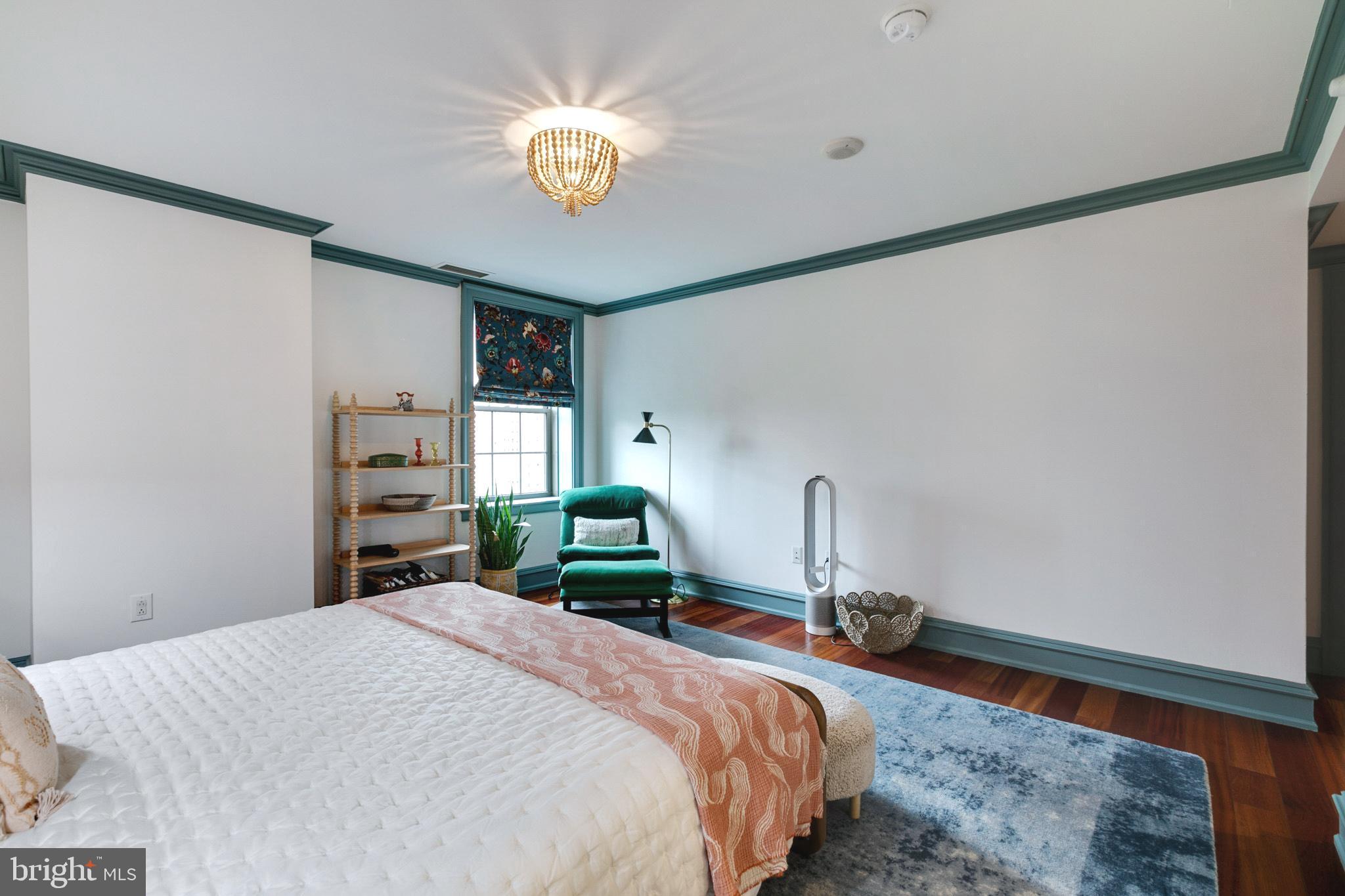 RITTENHOUSE SQUARE - Residential