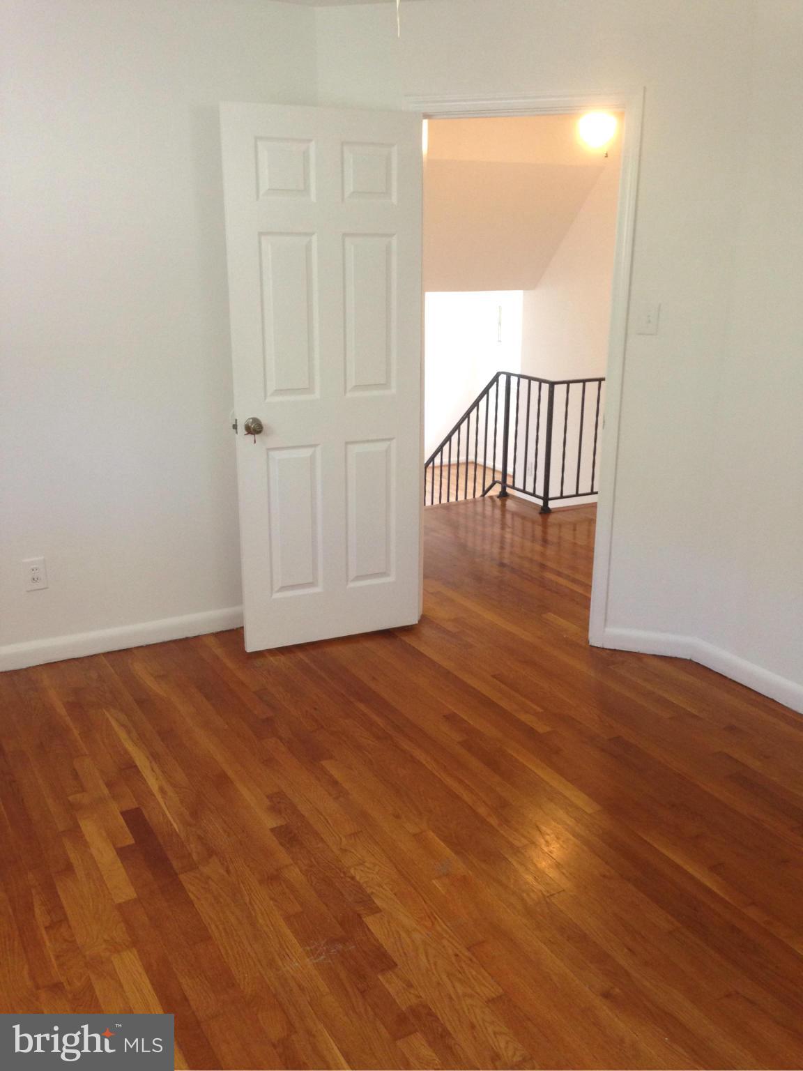 MT VERNON WOODS - Residential Lease