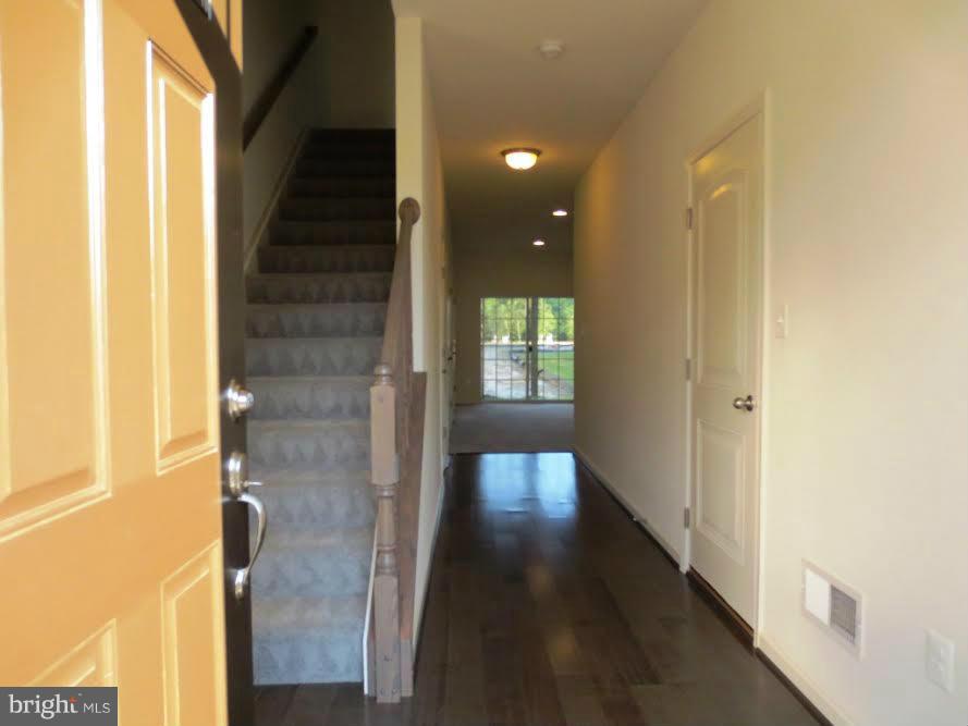 PRESERVE AT WINDLASS RUN - Residential