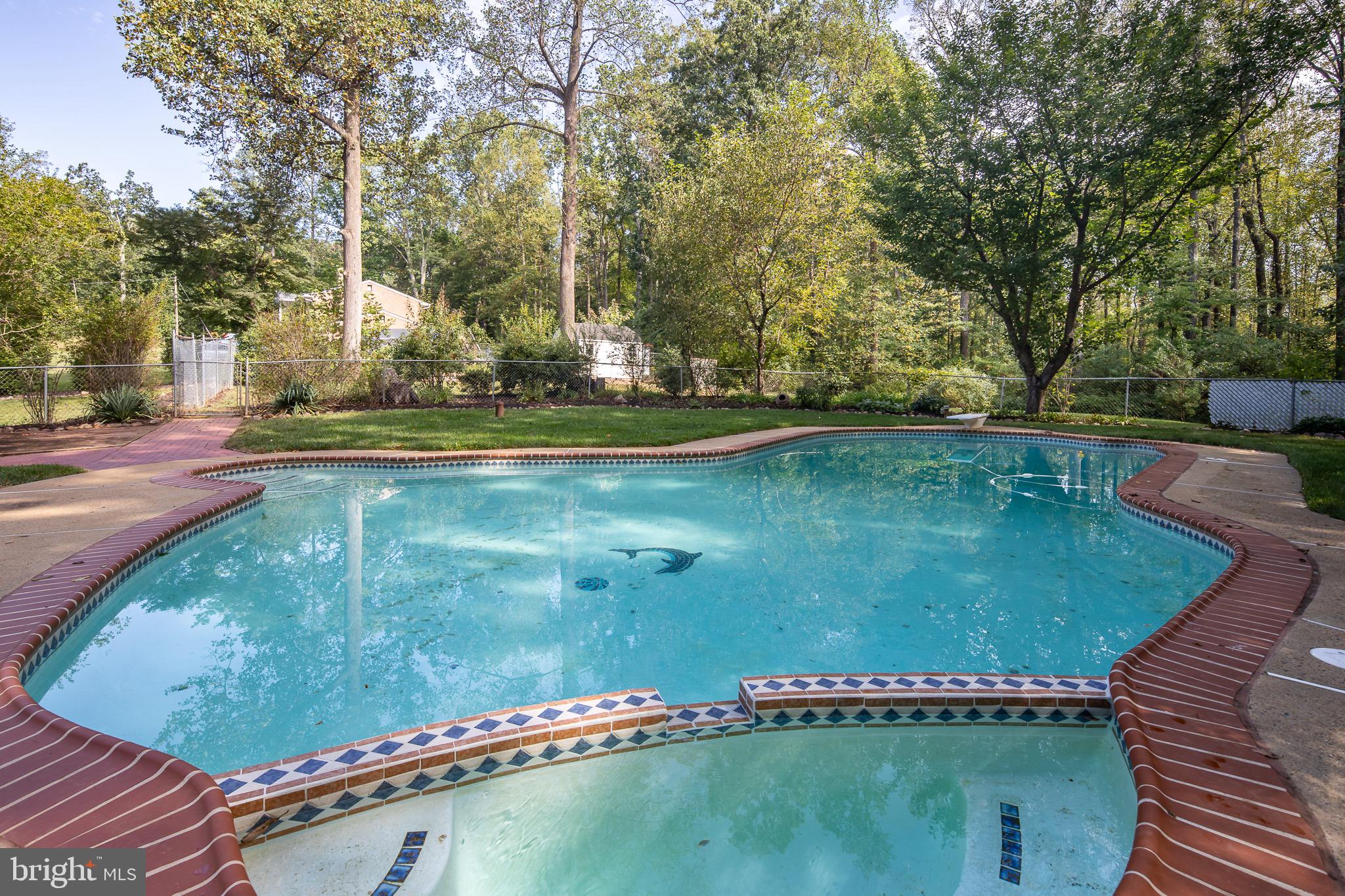 WATERFALL - Residential