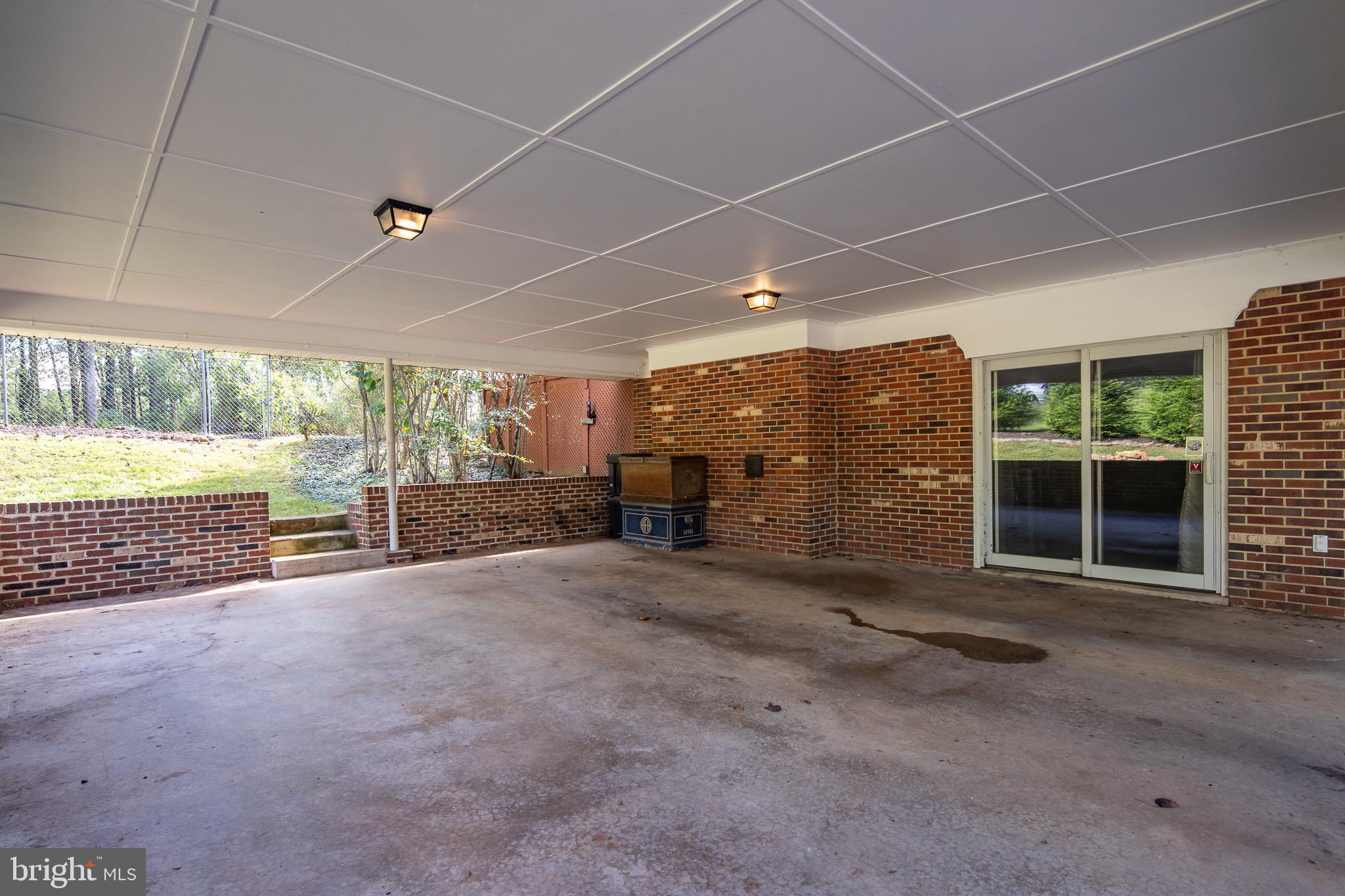 WATERFALL - Residential