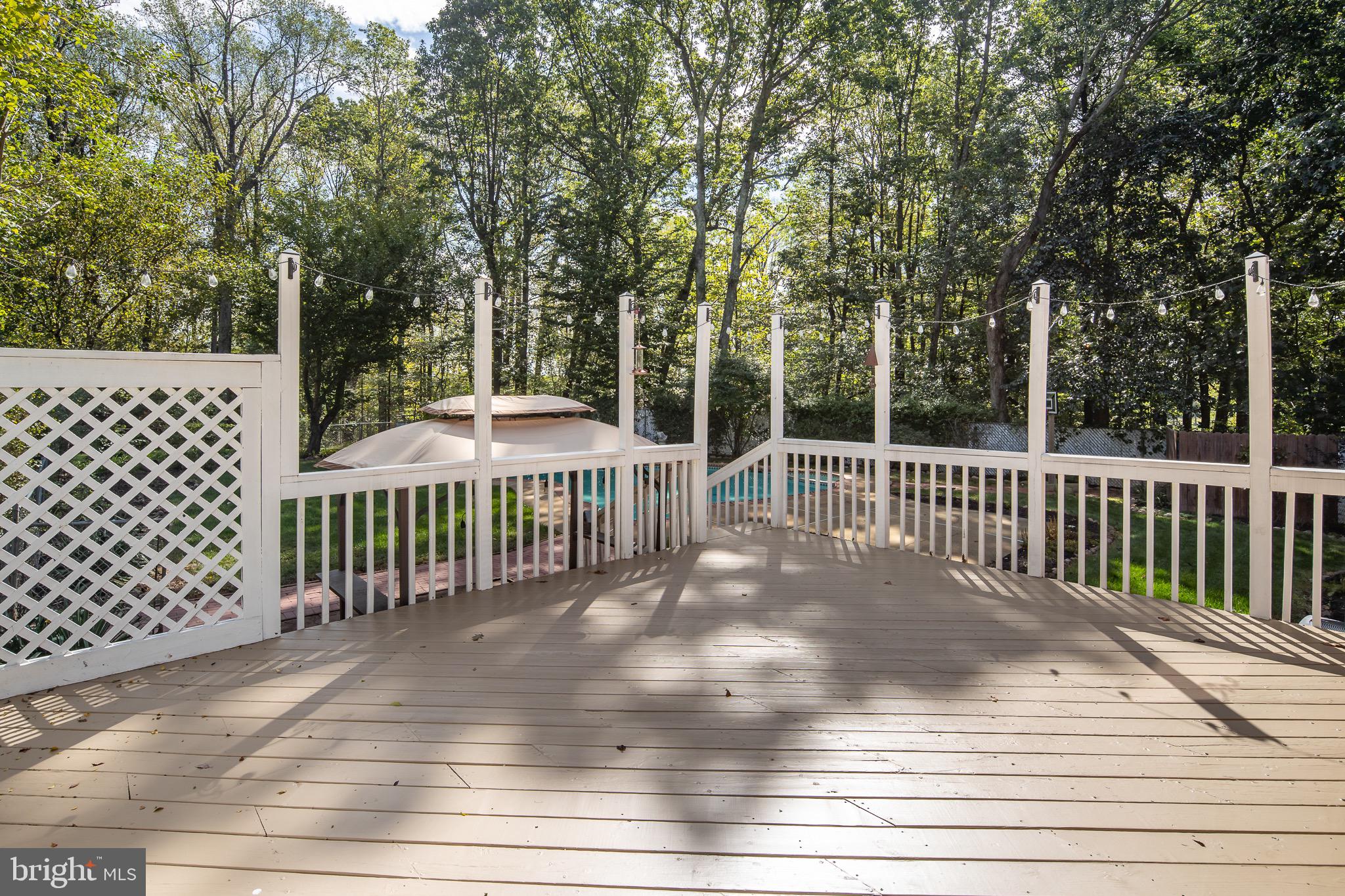 WATERFALL - Residential