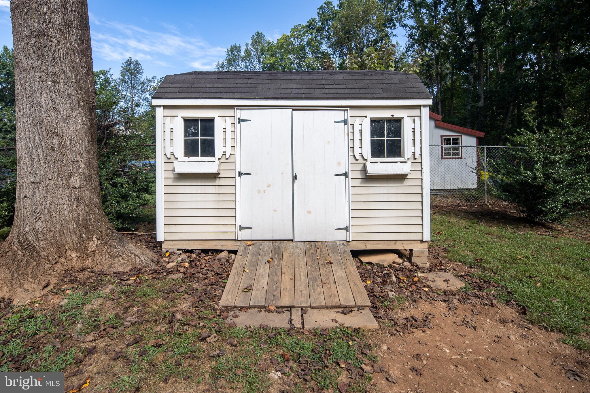 WATERFALL - Residential
