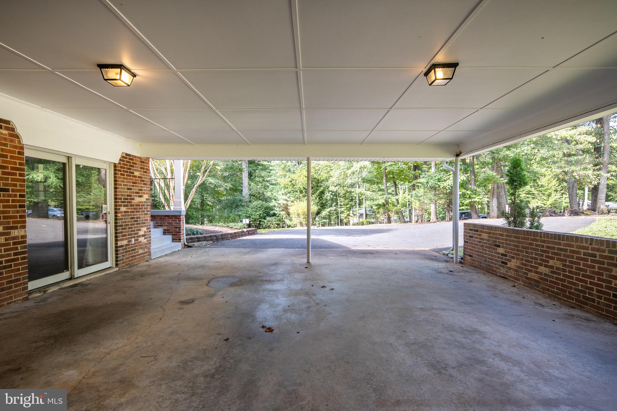 WATERFALL - Residential