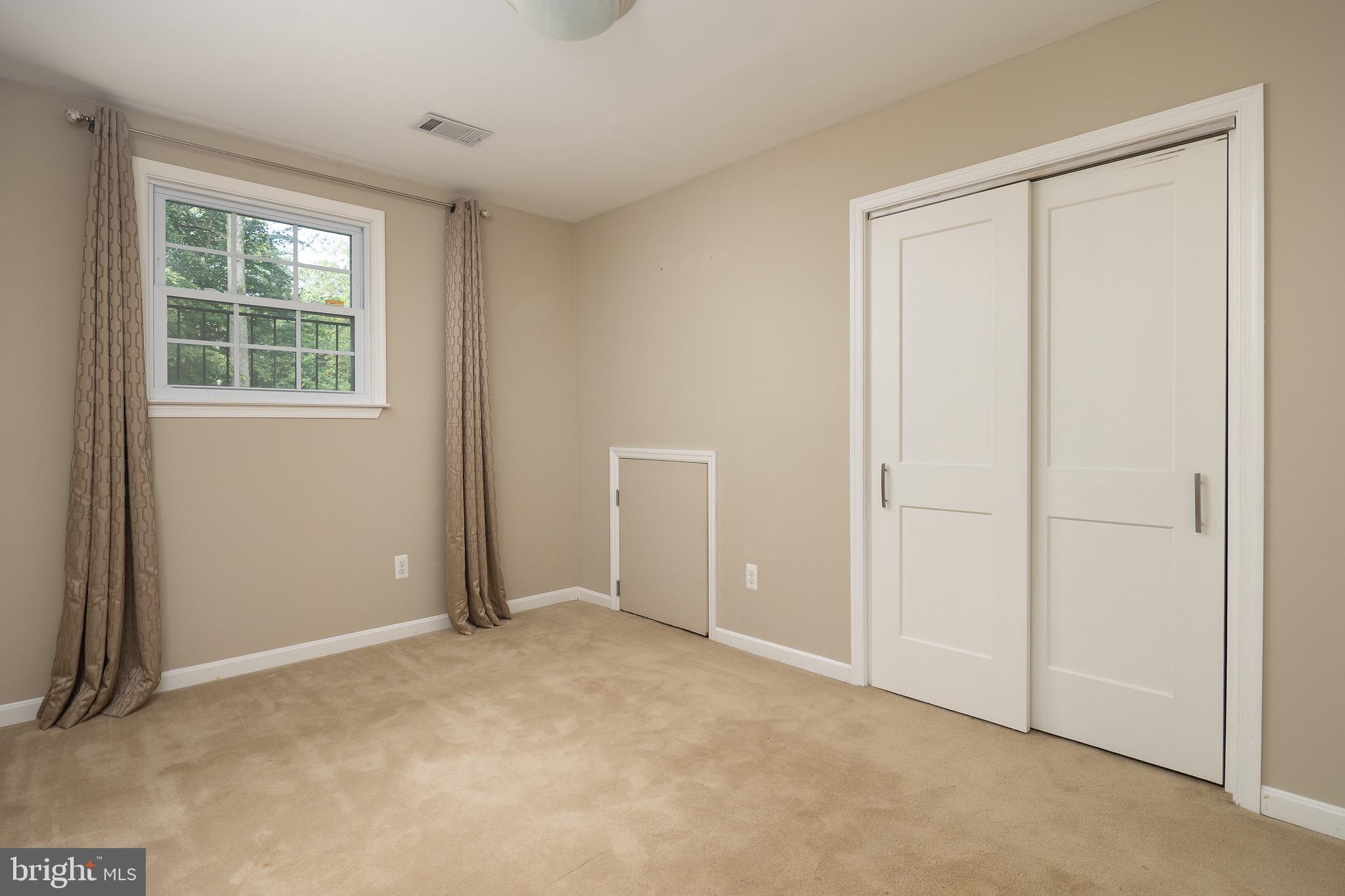 WATERFALL - Residential