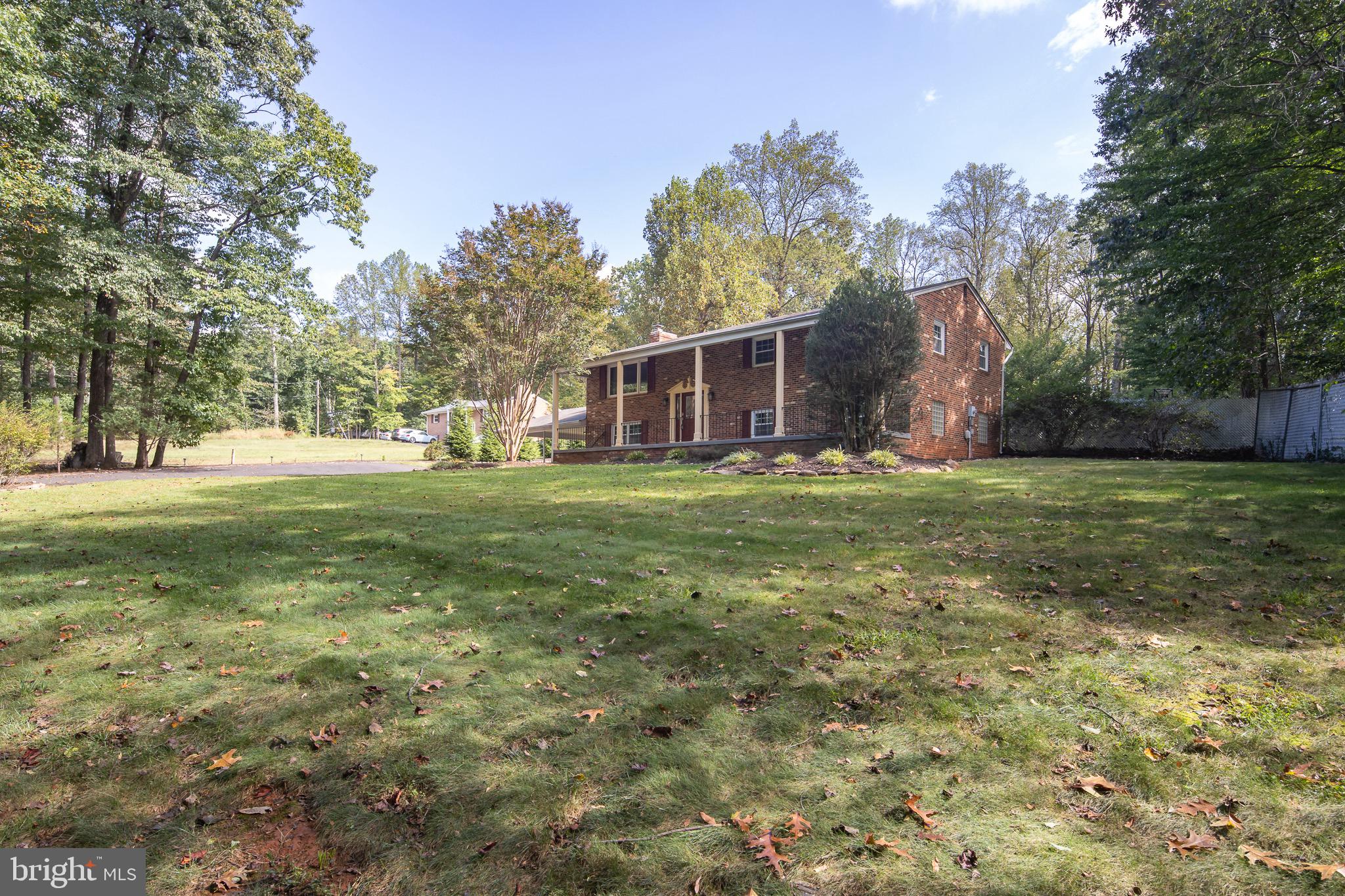 WATERFALL - Residential