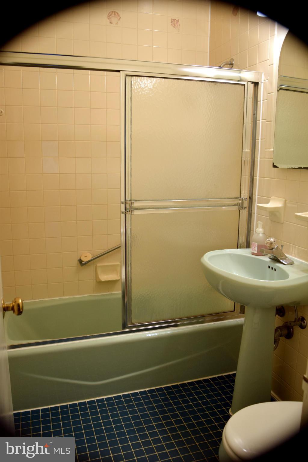 FOREST HEIGHTS - Residential