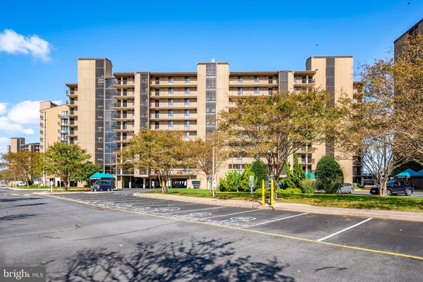 609 CHESAPEAKE HOUSE RD, BETHANY BEACH, DE 19930 - Image f2b2b288ccc4d319e60d08d3221ed6b7/426146006