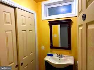 FRAN-DEL - Residential Lease