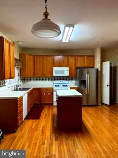 FRAN-DEL - Residential Lease