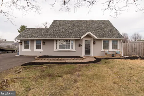 57 New Pond Lane, Levittown, PA MLS: PABU2090678