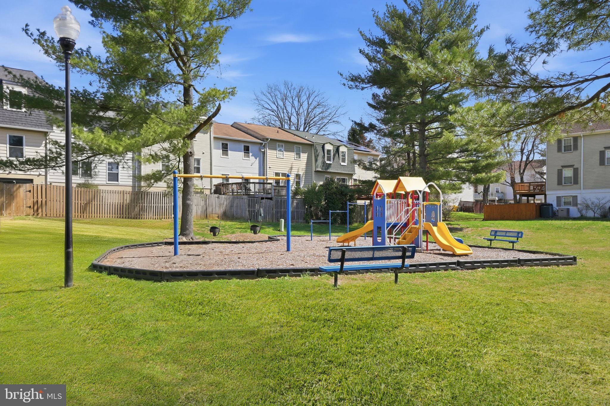 CROFTON MEWS CONDO - Residential