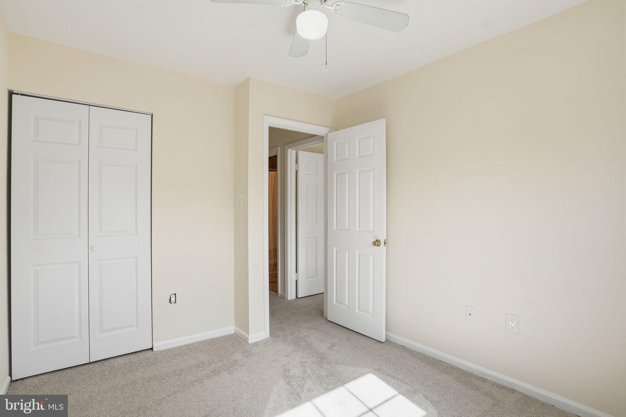 CROFTON MEWS CONDO - Residential