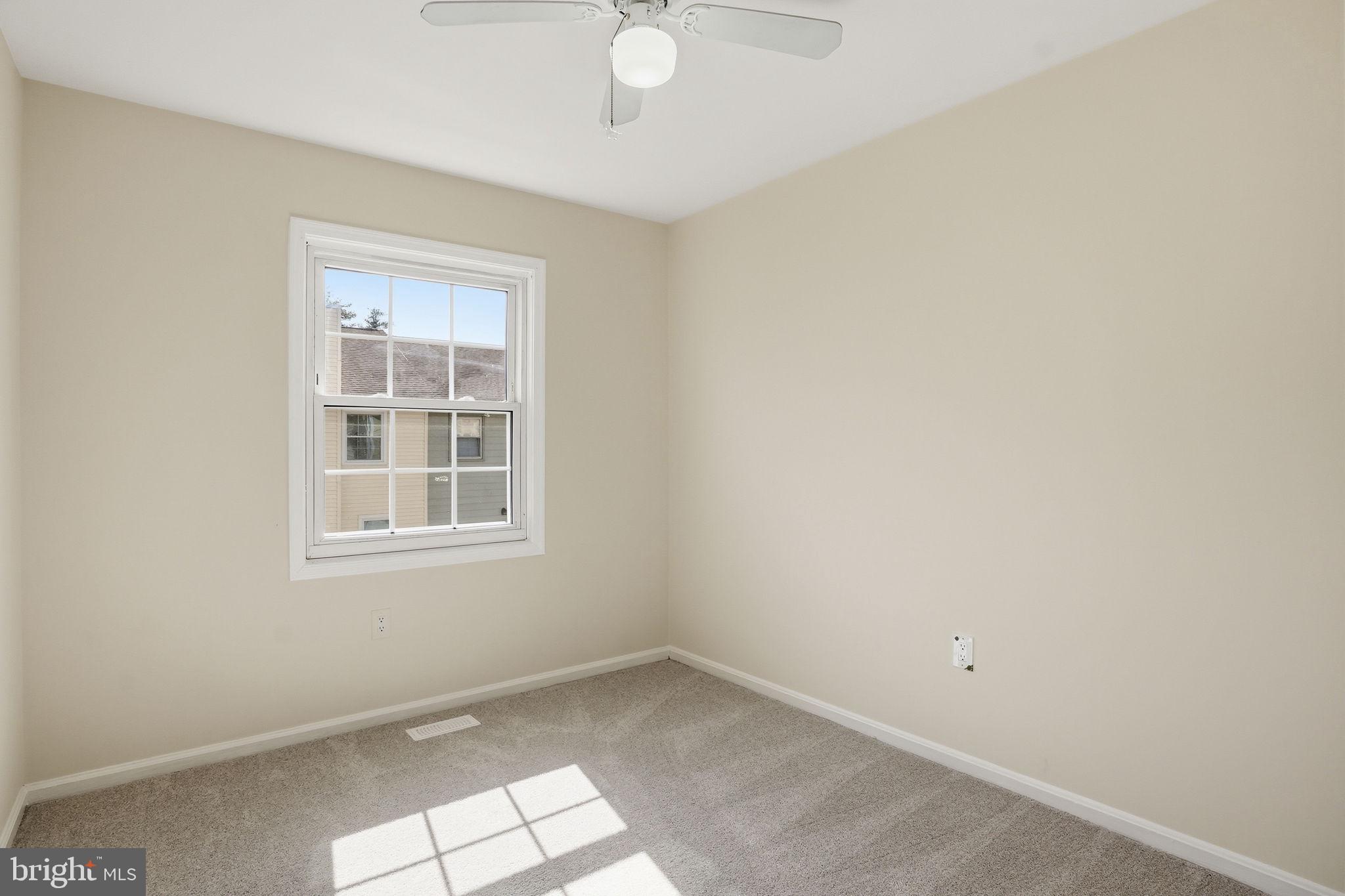 CROFTON MEWS CONDO - Residential