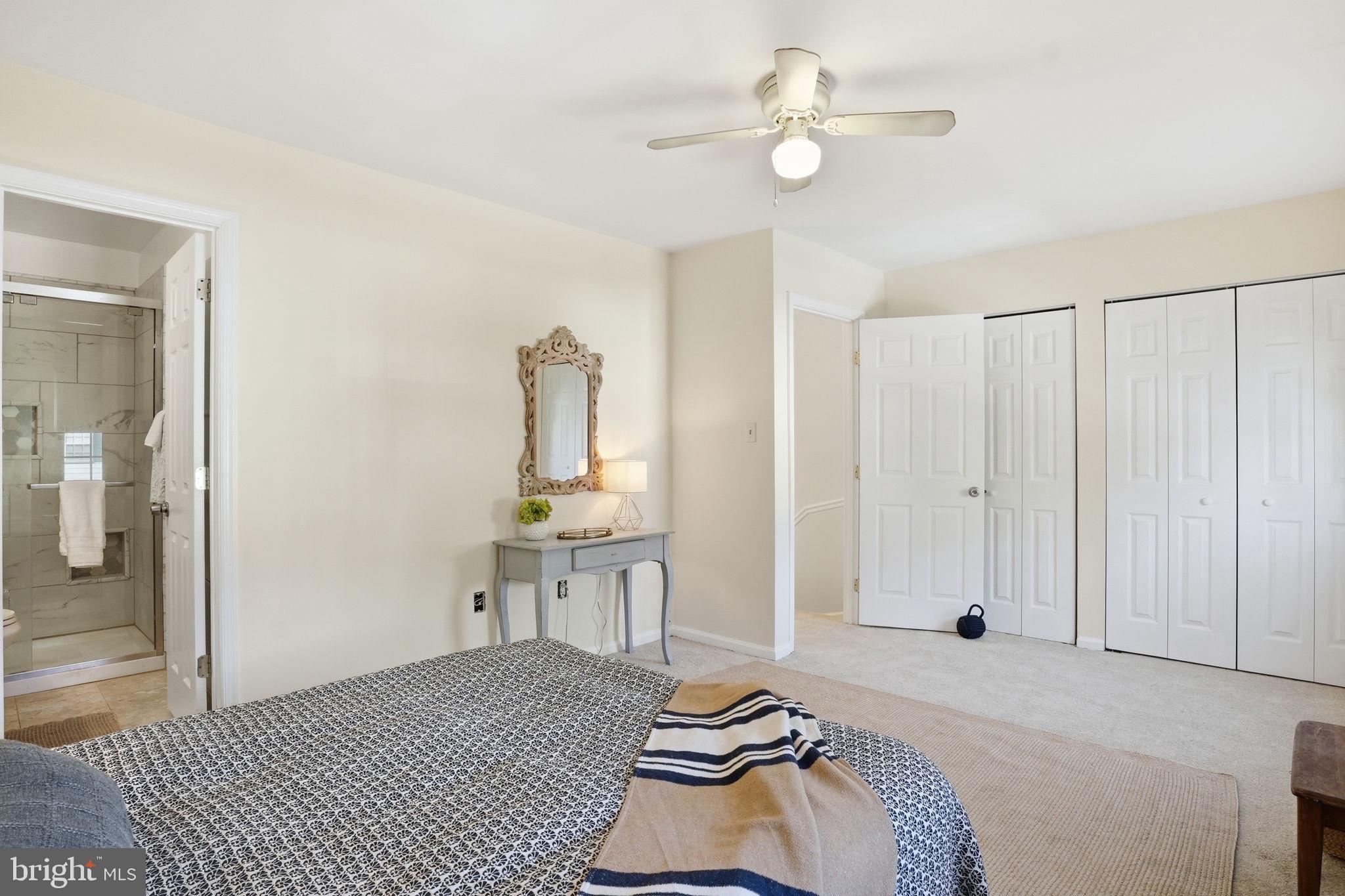 CROFTON MEWS CONDO - Residential