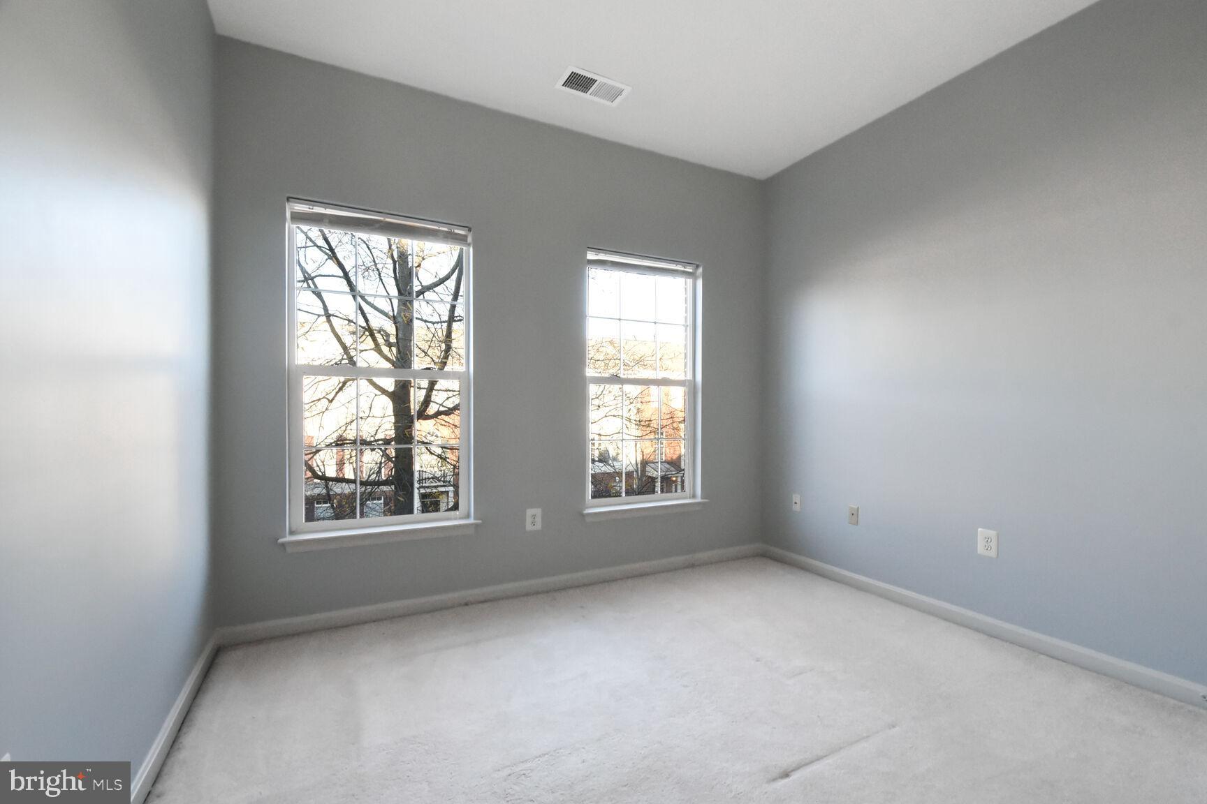 ASHBROOK VILLAGE - Residential Lease