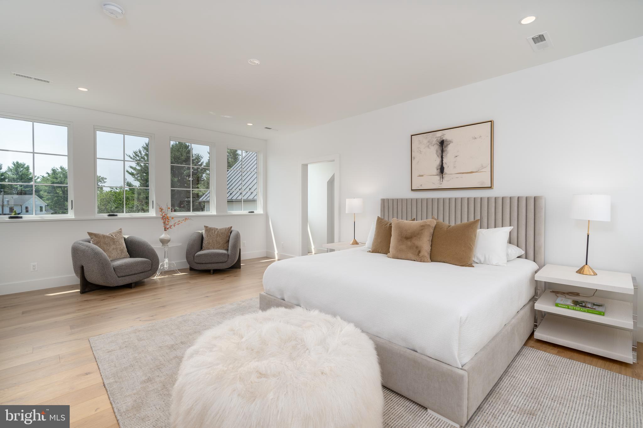 RESIDENCES AT SALAMANDER - Residential