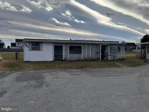 Apartment For Sale - 3720 Davidsburg Road #LOT C-21<br/> York County, DOVER, PA 17315