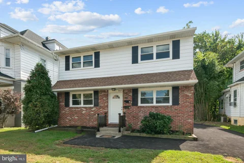 MLS: NJCD2127802