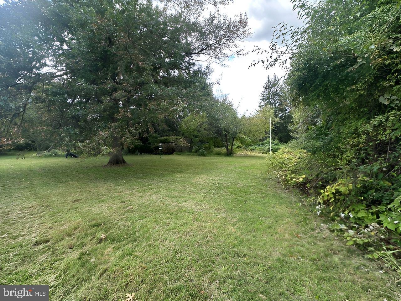 28 ROCKLEIGH DRIVE