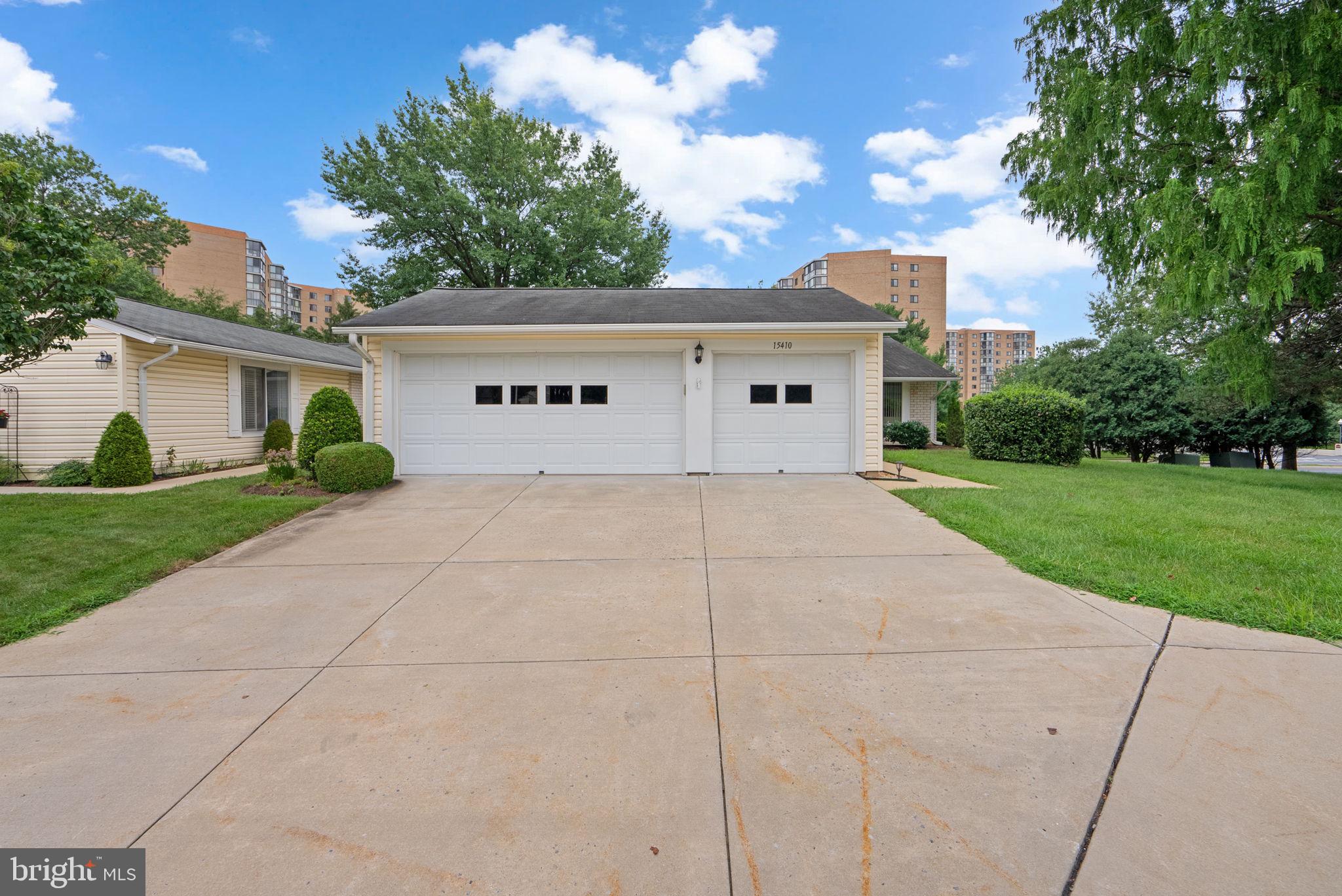 15410 BRAMBLEWOOD DRIVE